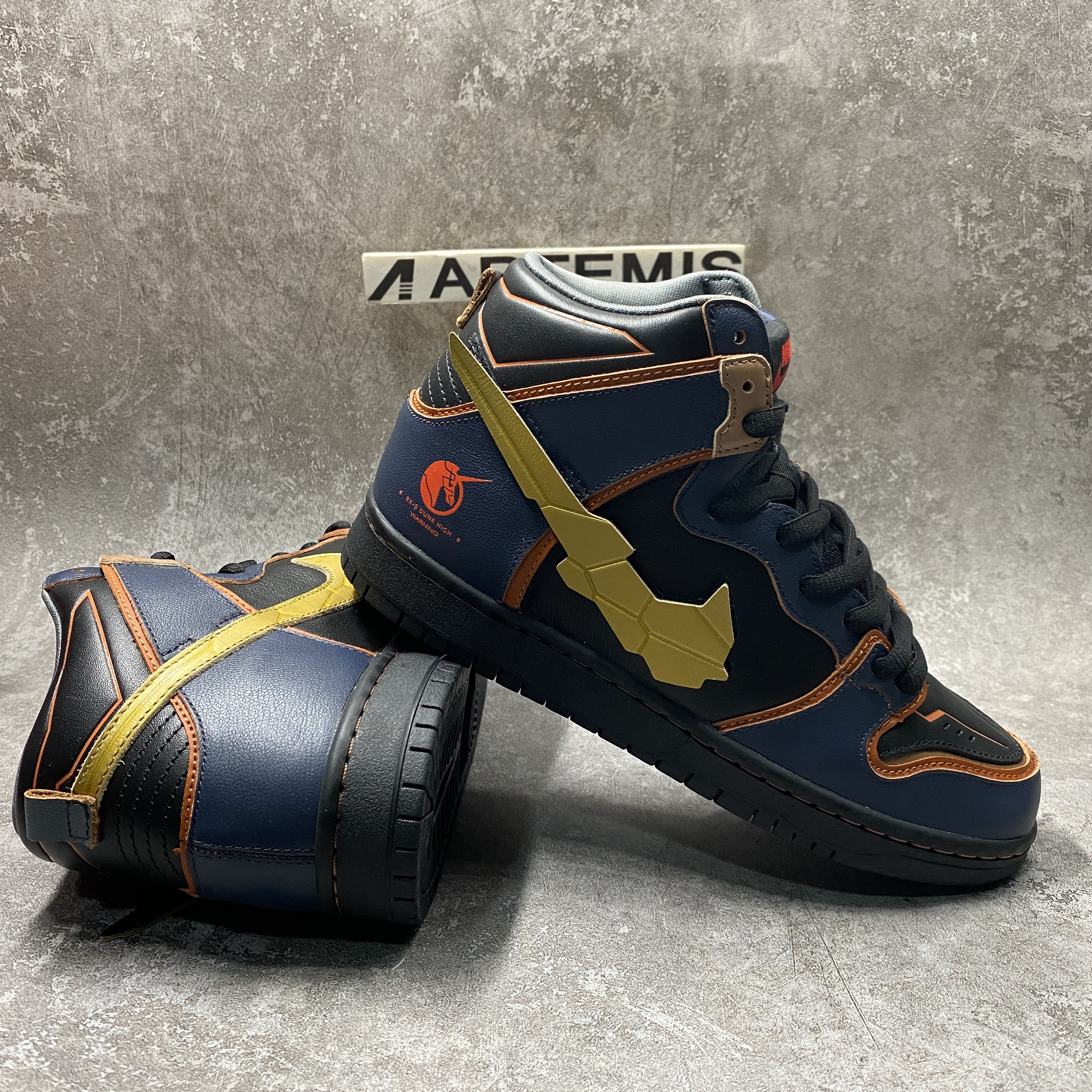 Nike SB Dunk High RX-0 Unicorn Gundam 02 Banshee