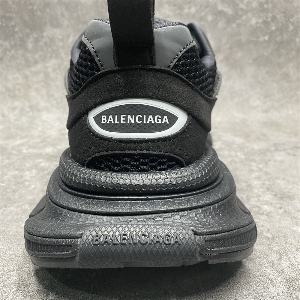 Balenciga 3XL SUEDE BLACK