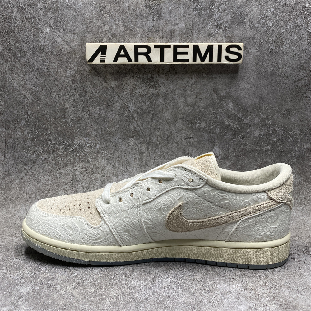 CHRIS PAUL X AIR JORDAN 1 RETRO LOW OG 