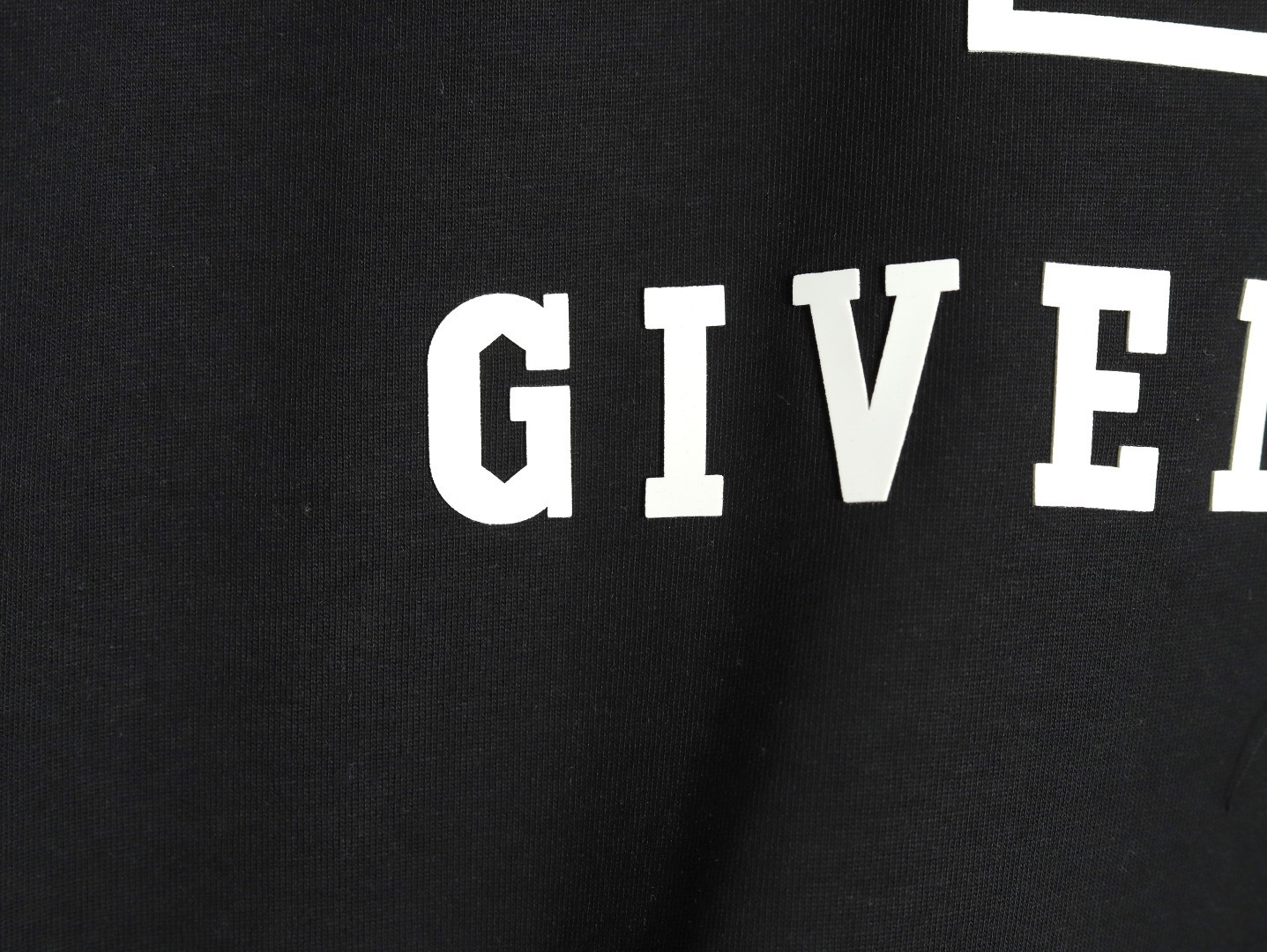 Givenchy 25SS Short-sleeved T-shirt