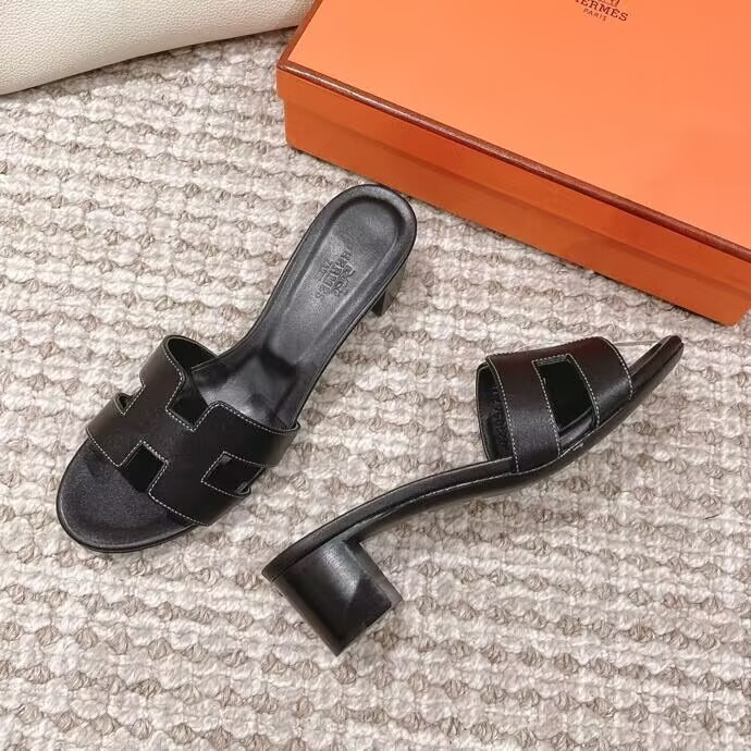 UA Hermès Oasis Sandal