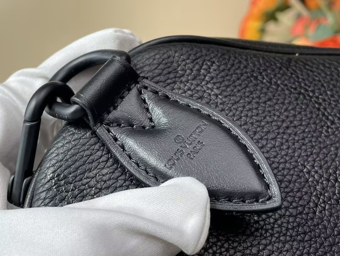 LV Speedy P9 Bandoulière 40 M13916