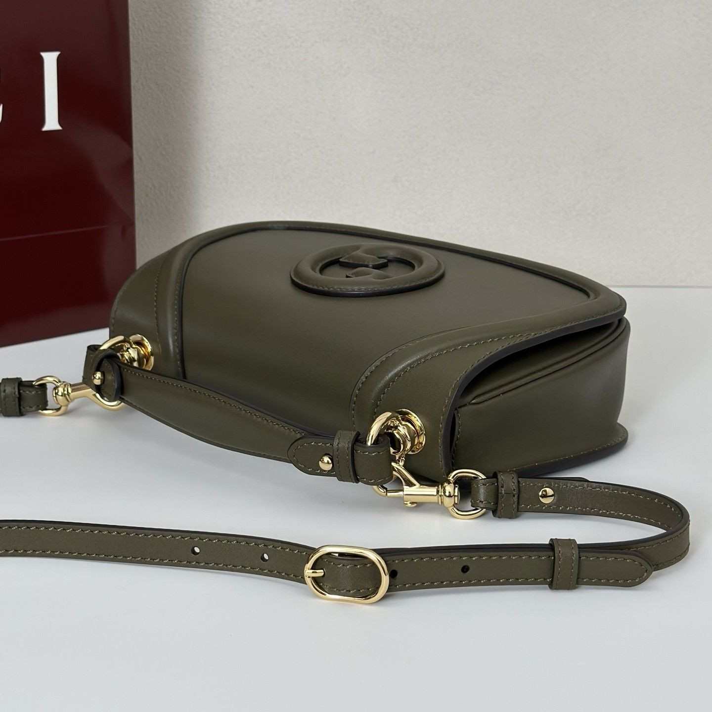 G*u*i blondie medium top handle bag 27x17x7cm