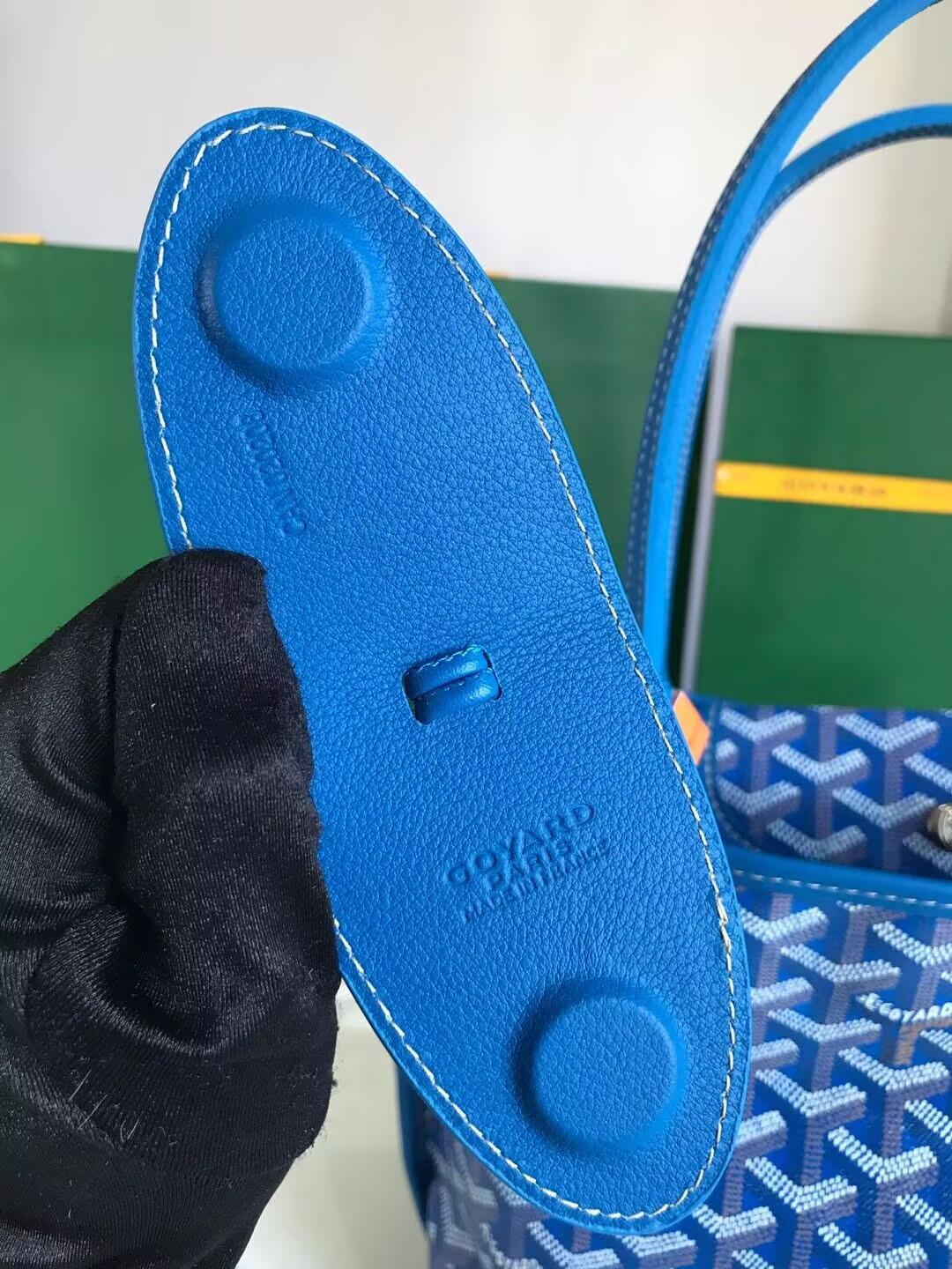 Go*ard anjou mini bag 20 cm x 10 cm x 20 cm