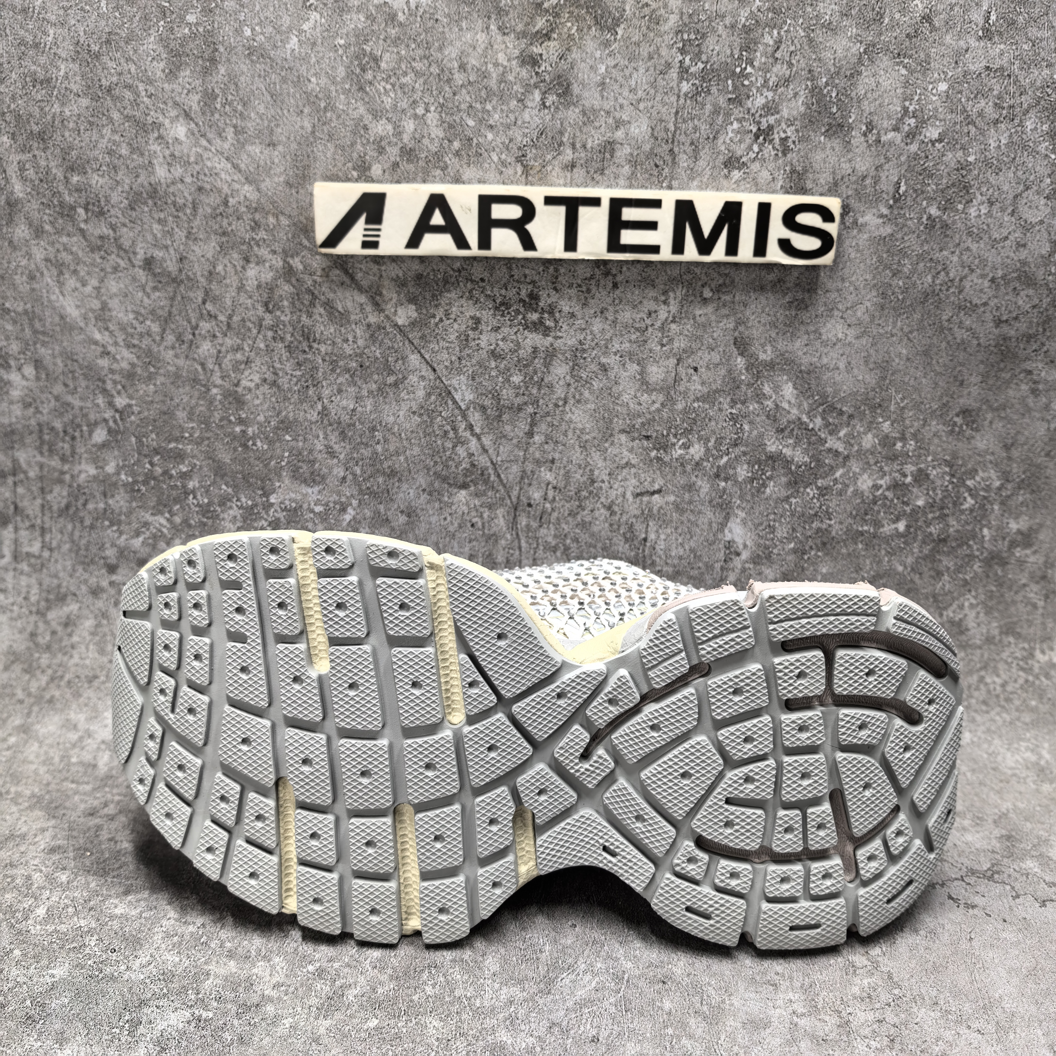 UA Balenciga 3XL Sneaker