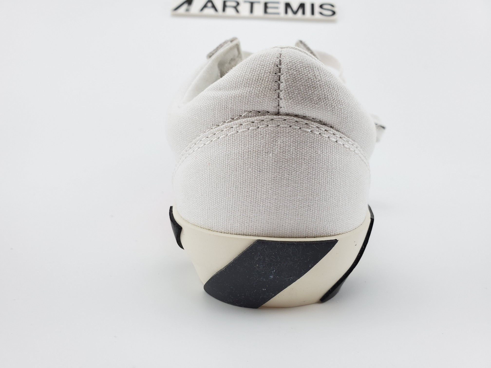 Off-White Vulc Low White