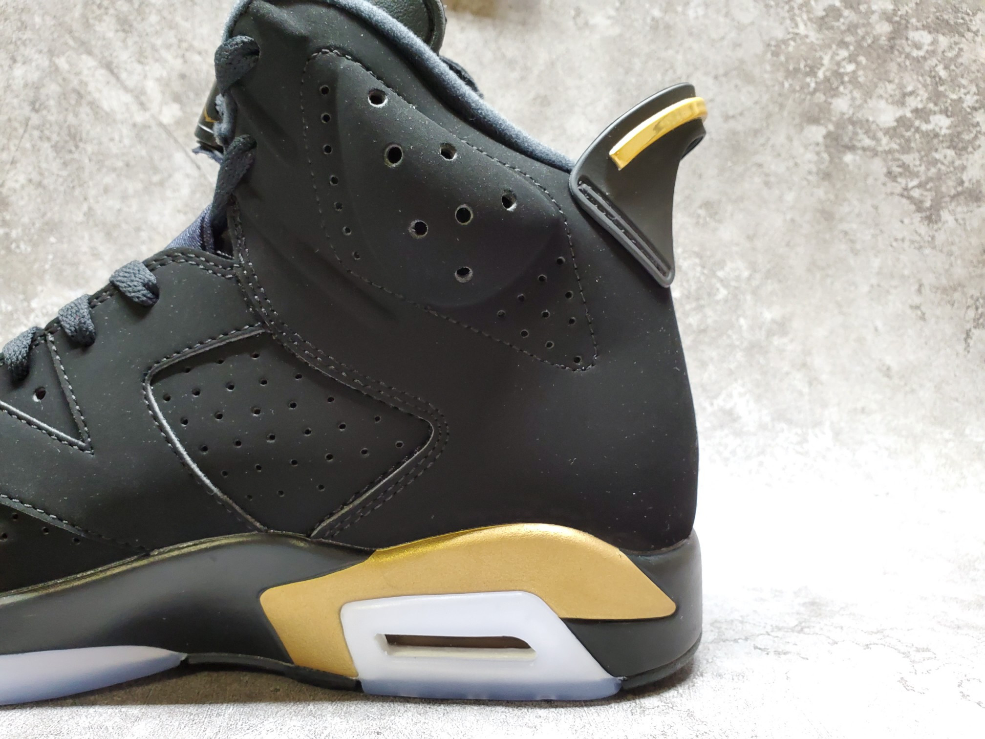 Air Jordan 6 Retro SE