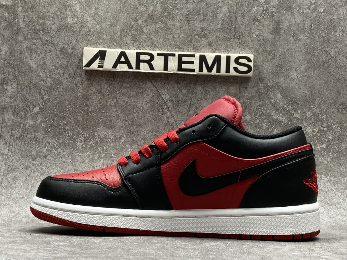 Air Jordan 1 Low Black Gym Red