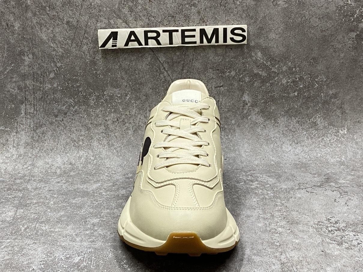 G*u*i rhyton x disney