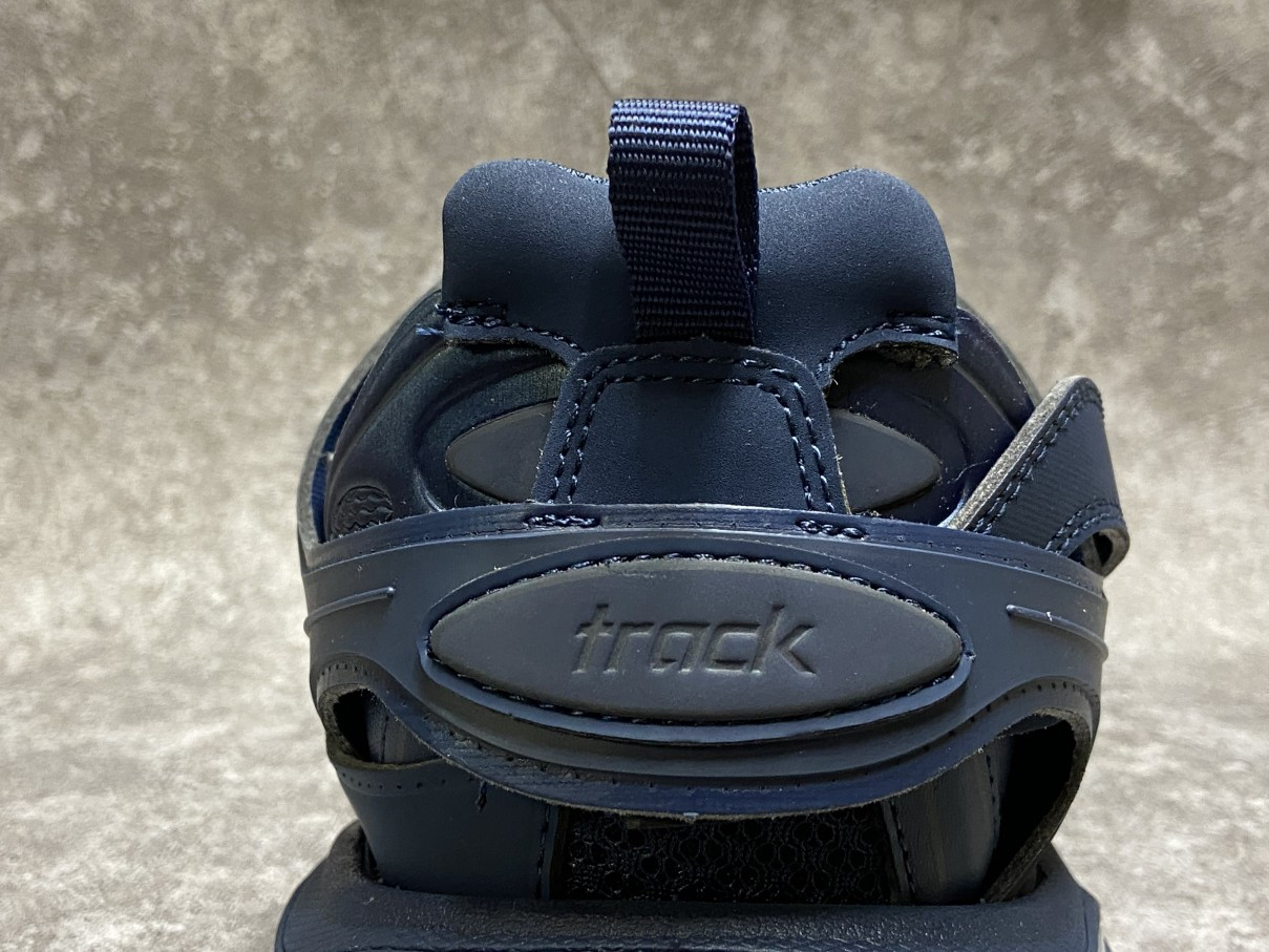 Balenciga Track Blue Pearl With Led Light