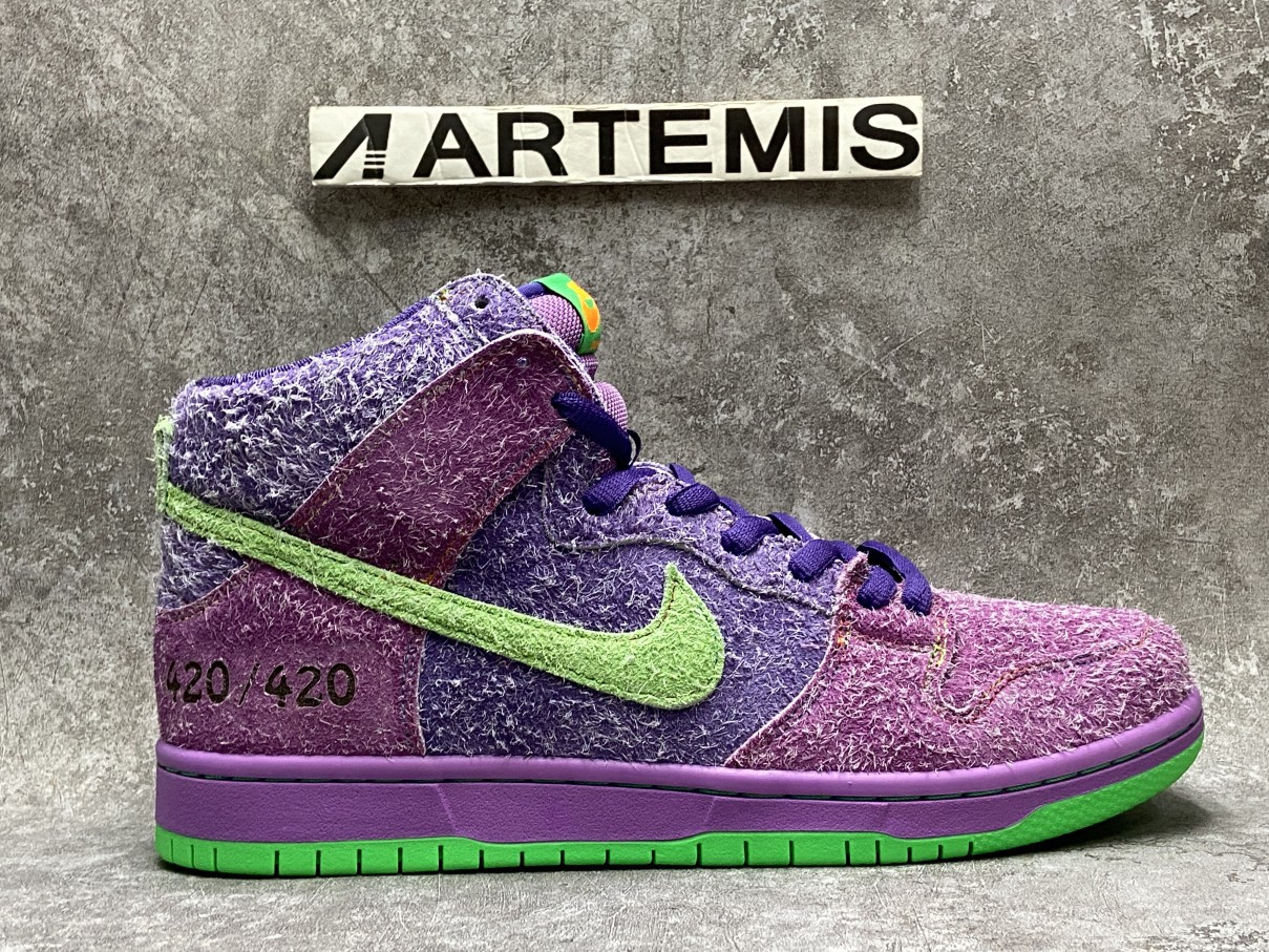 Nike SB Dunk High 420 Reverse Skunk (Special Box)