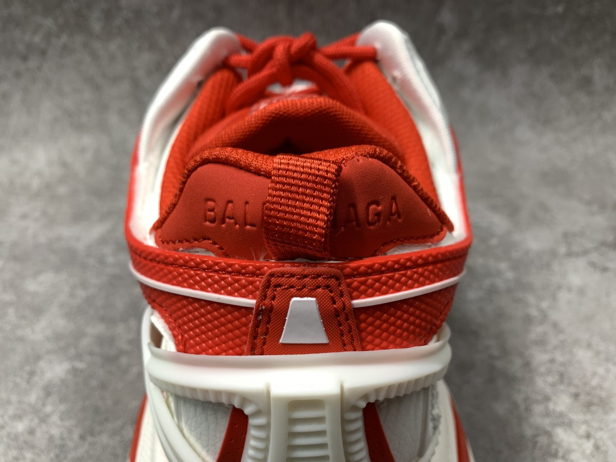 Balenciga Track 2.0 White Red