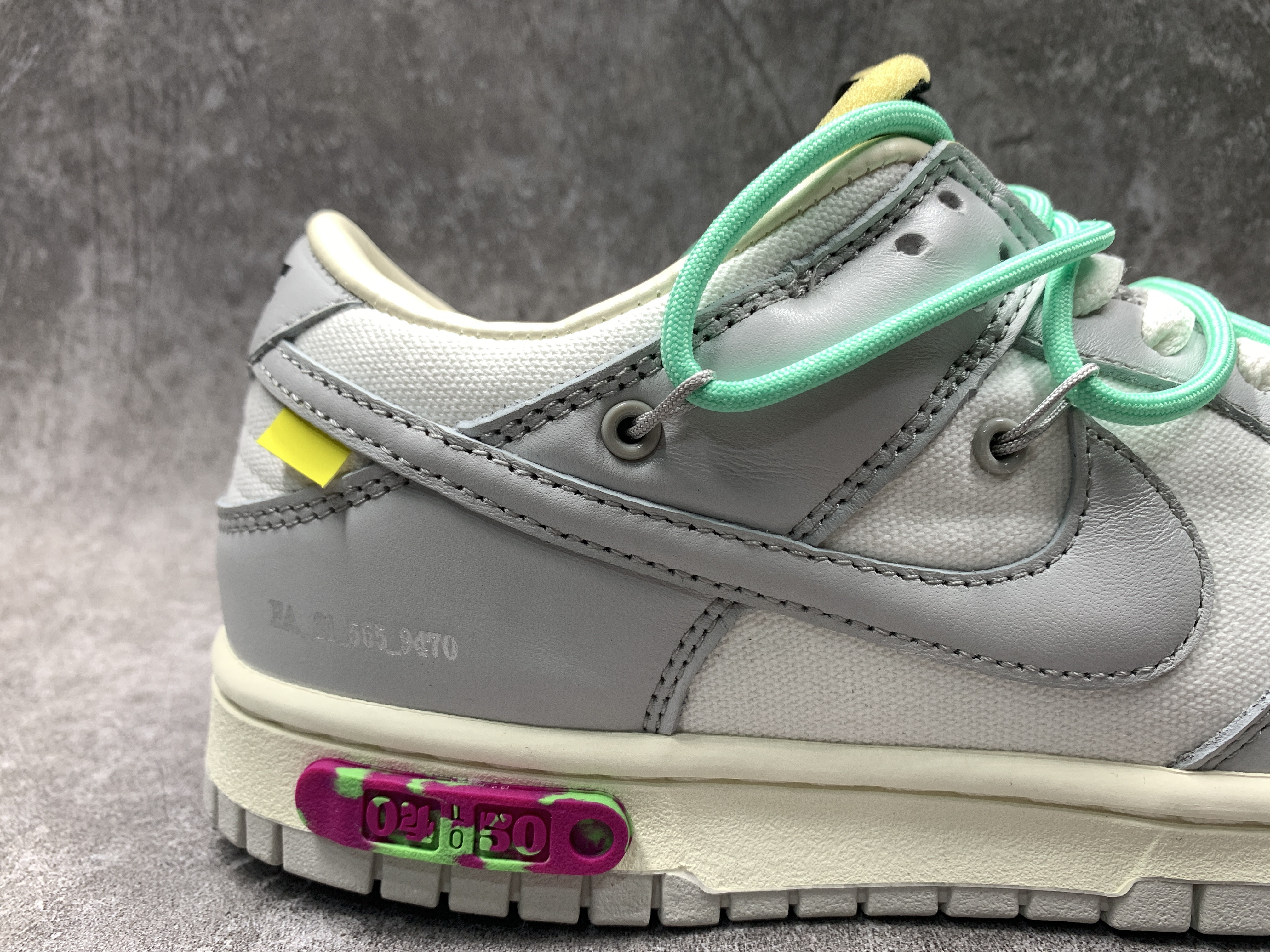 Nike Dunk Low x Off-White