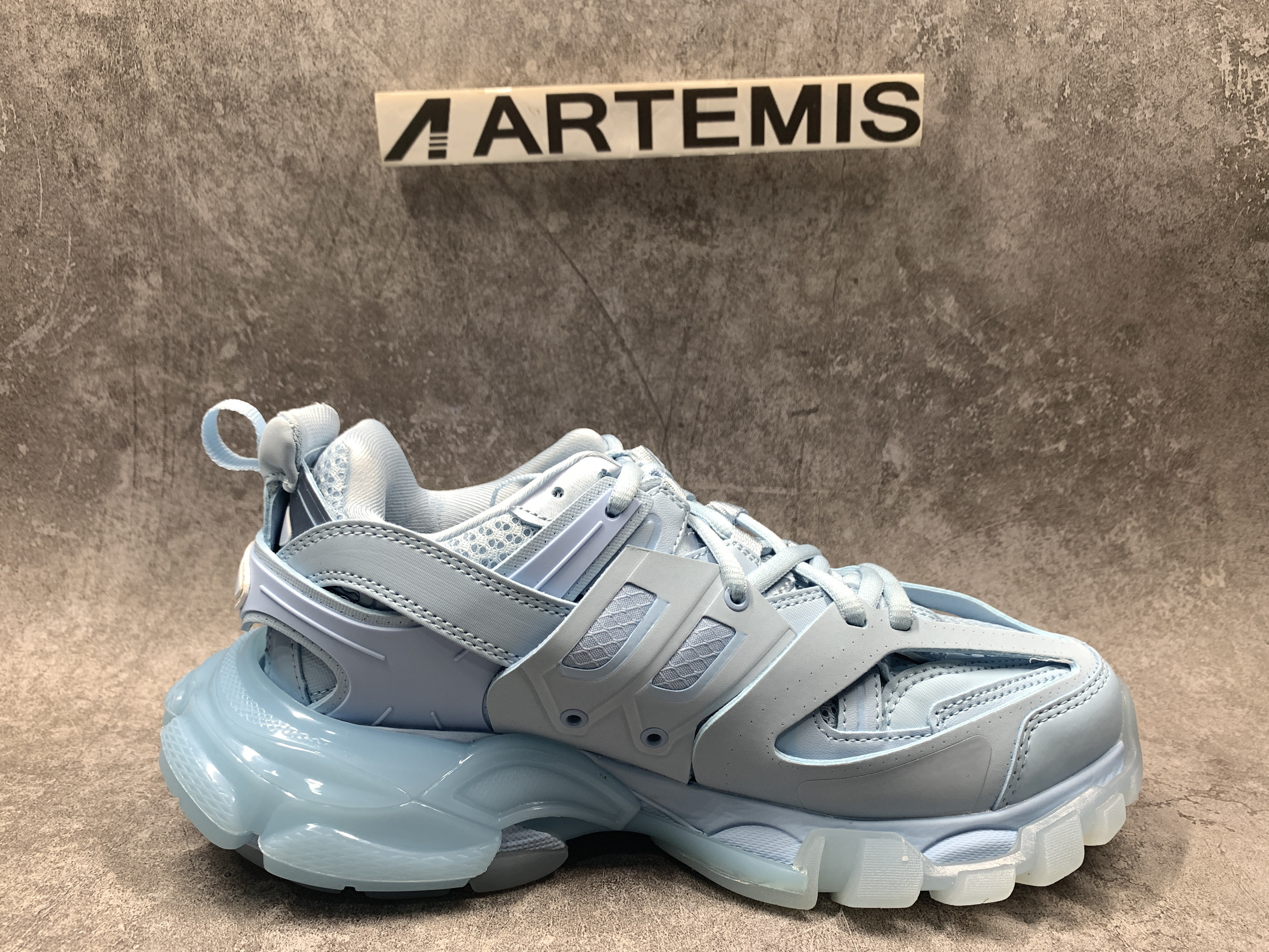 Balenciga Track Sneaker Clear Sole Light Blue