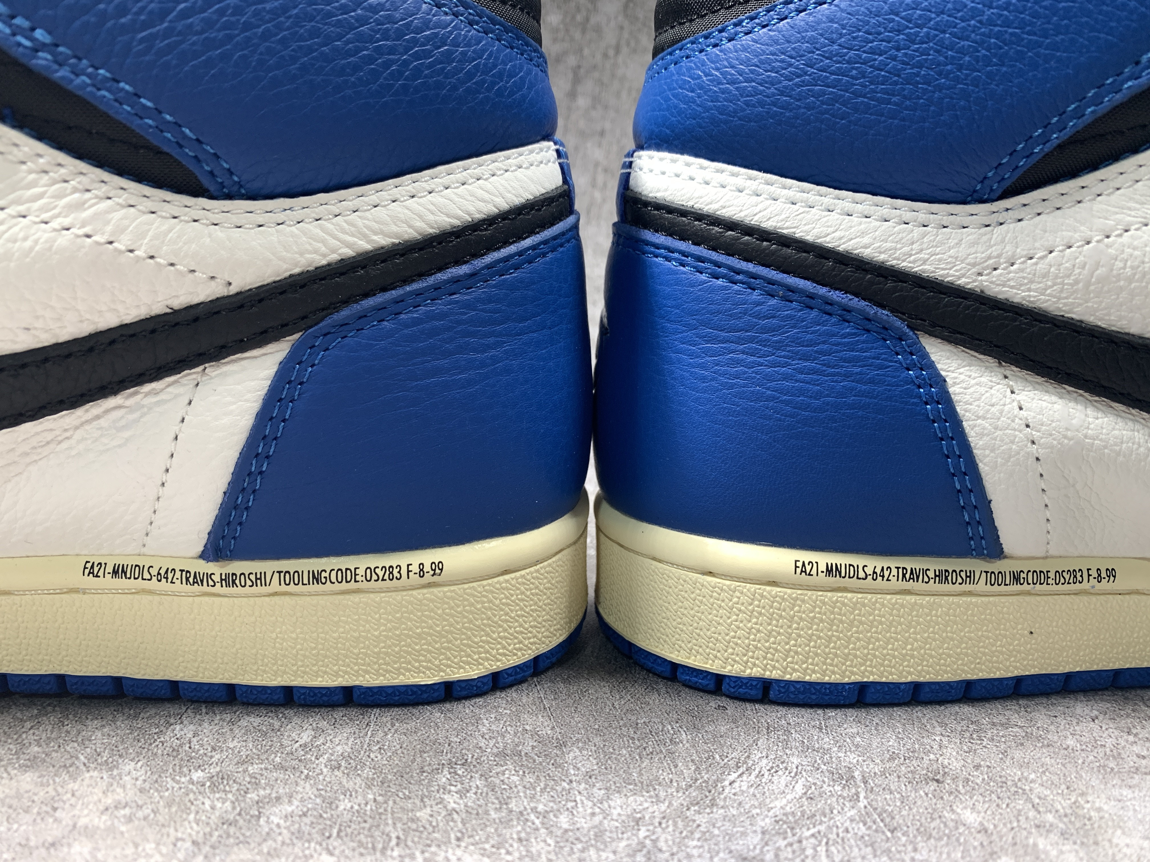 Air Jordan 1 Retro High x Travis Scott x Fragment