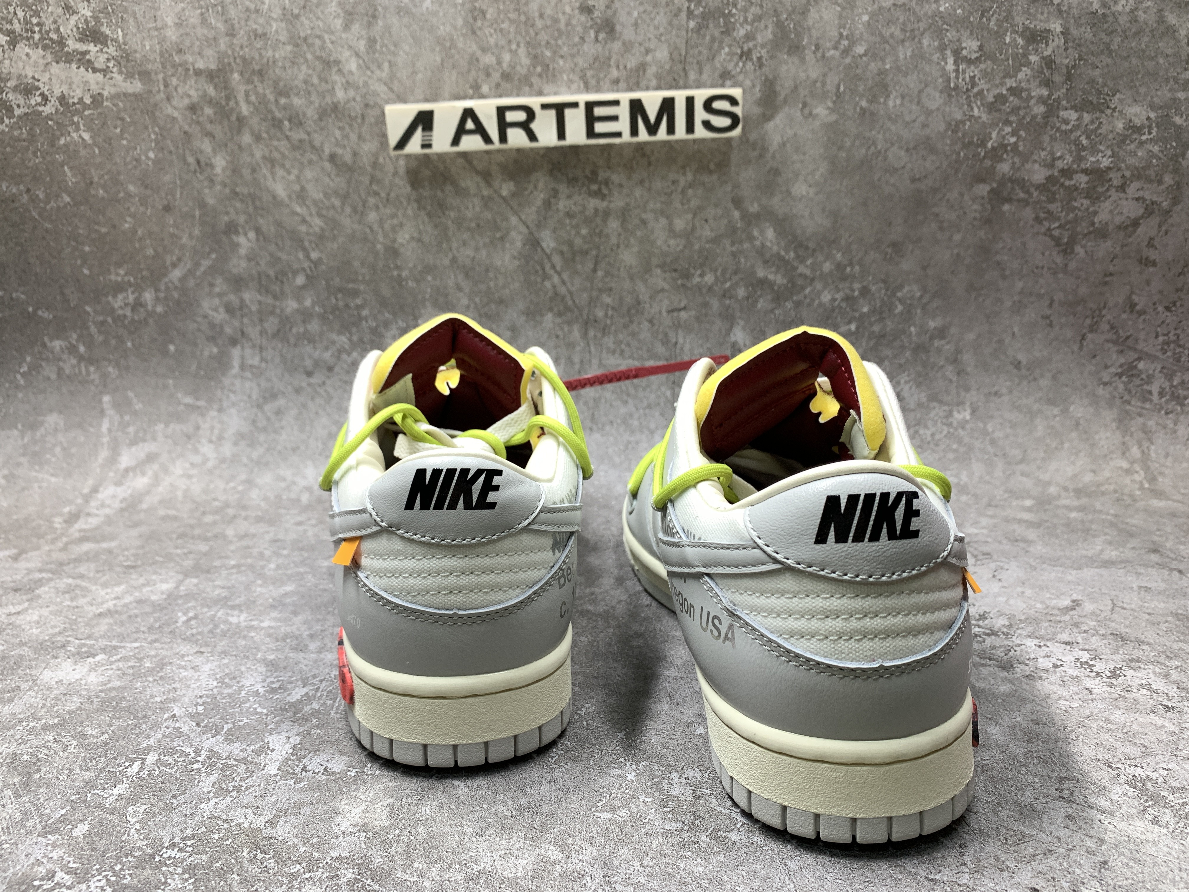 Nike Dunk Low x Off-White 08 of 50