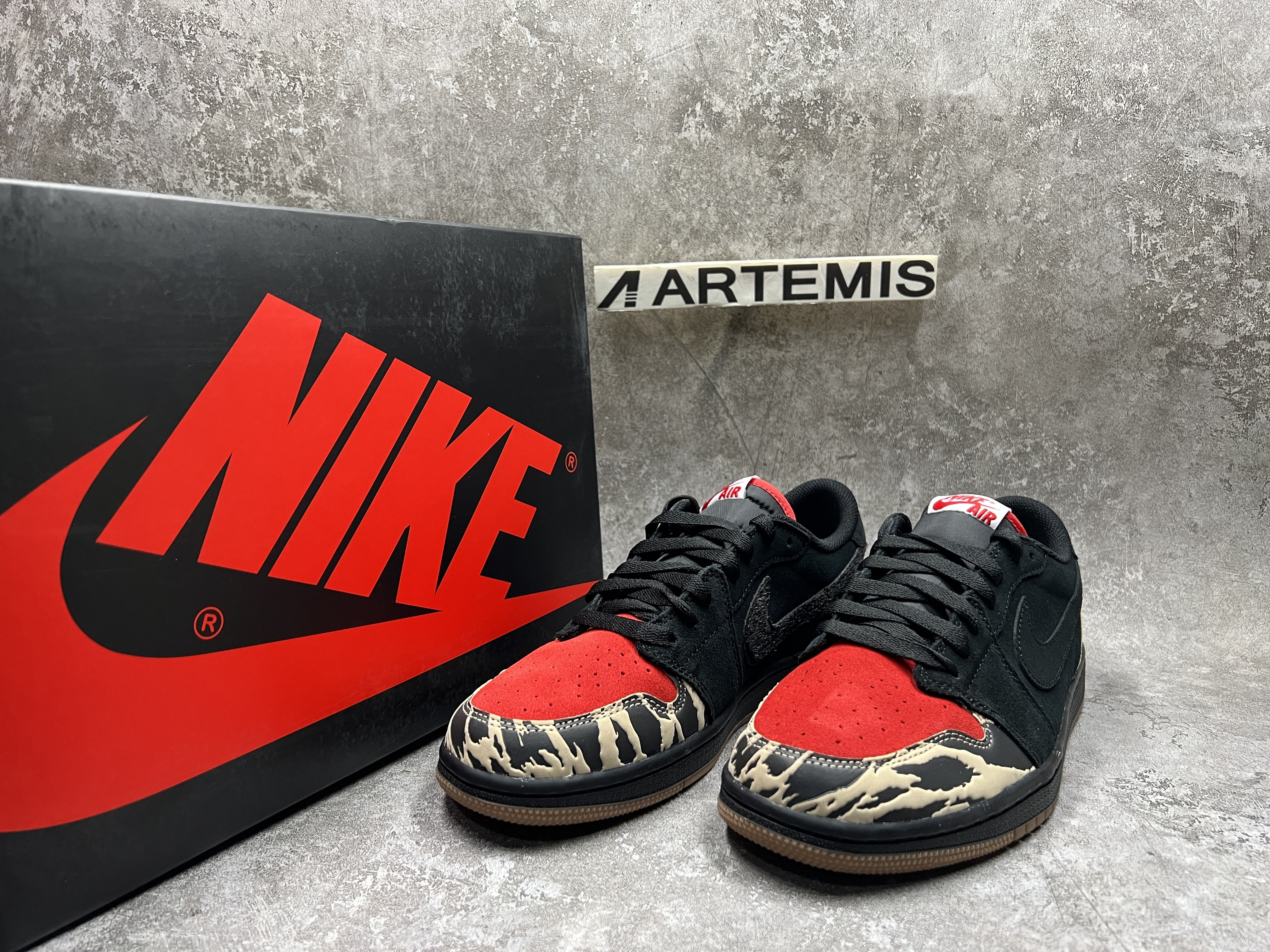 Air Jordan 1 SoleFly x Carnivore