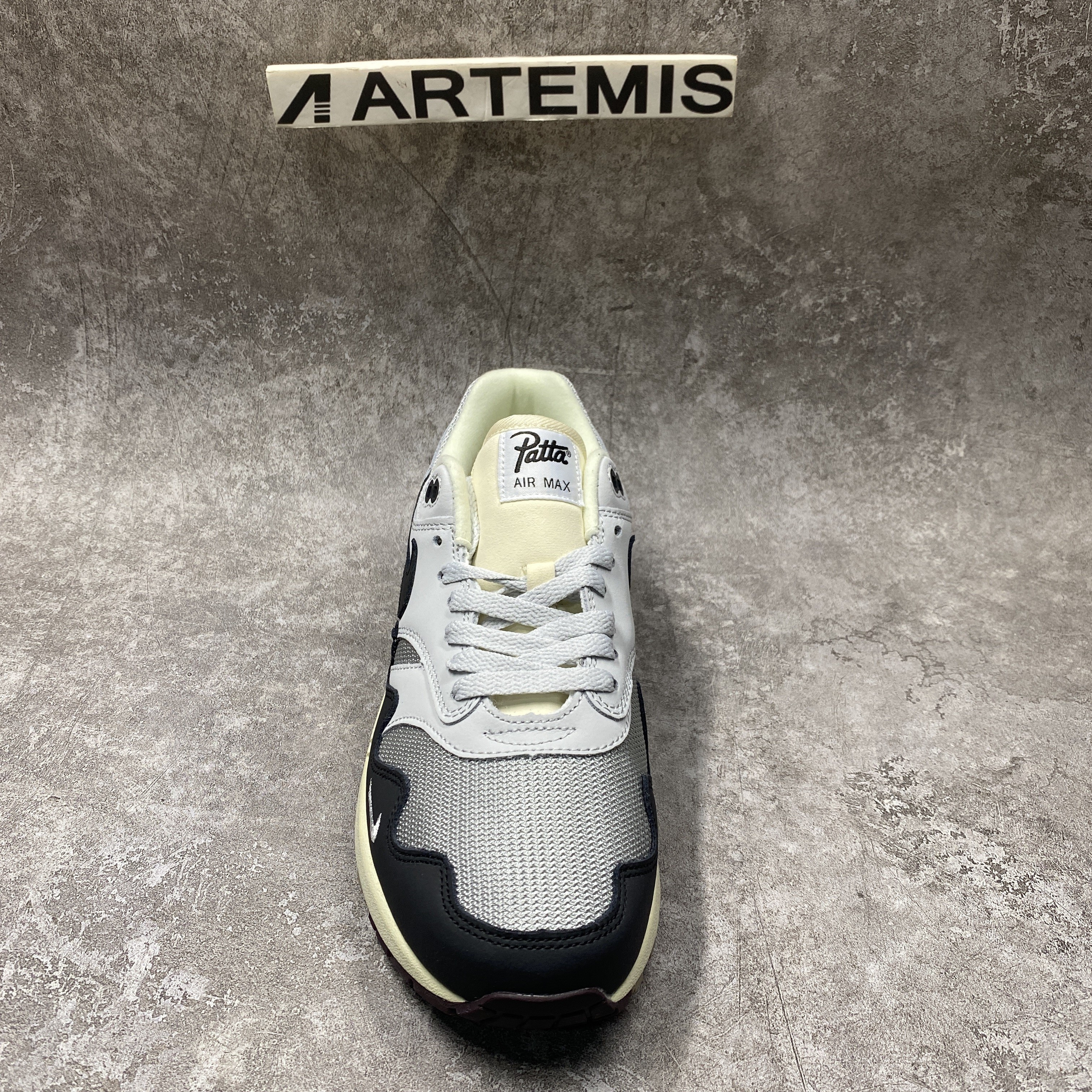 Nike Air Max 1 x Patta White Grey