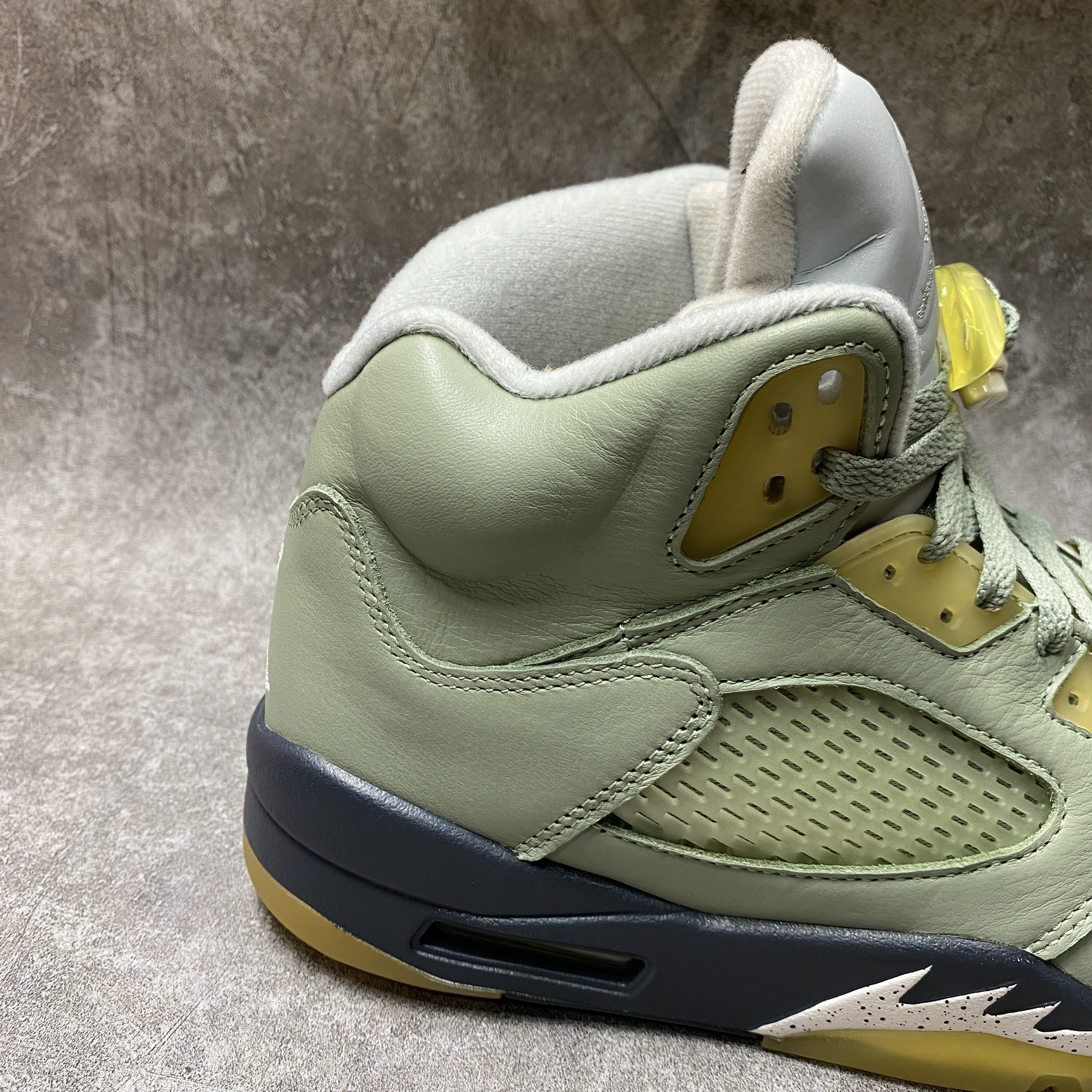 Air Jordan 5 Retro Jade Horizon