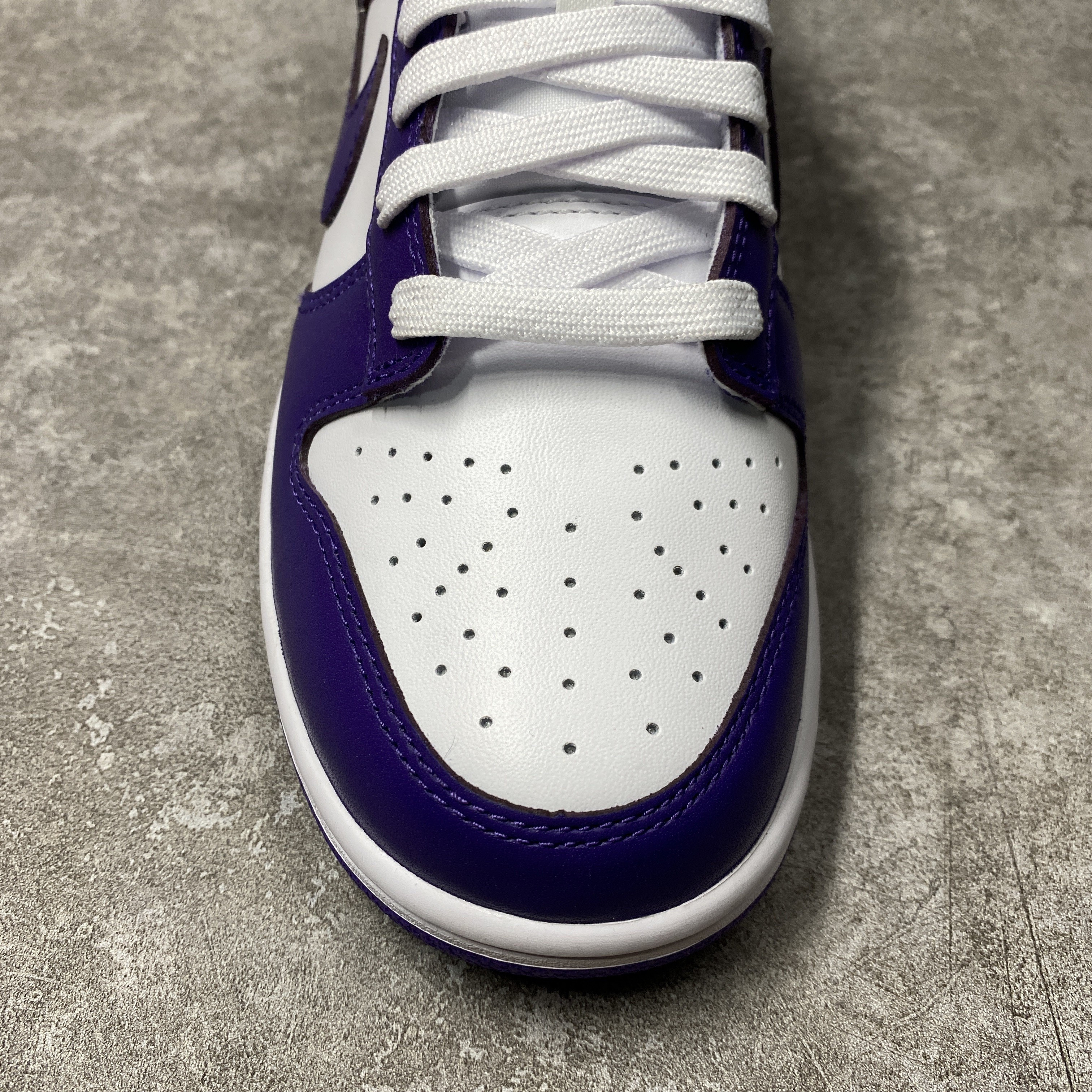 Nike Dunk Low Championship Court Purple