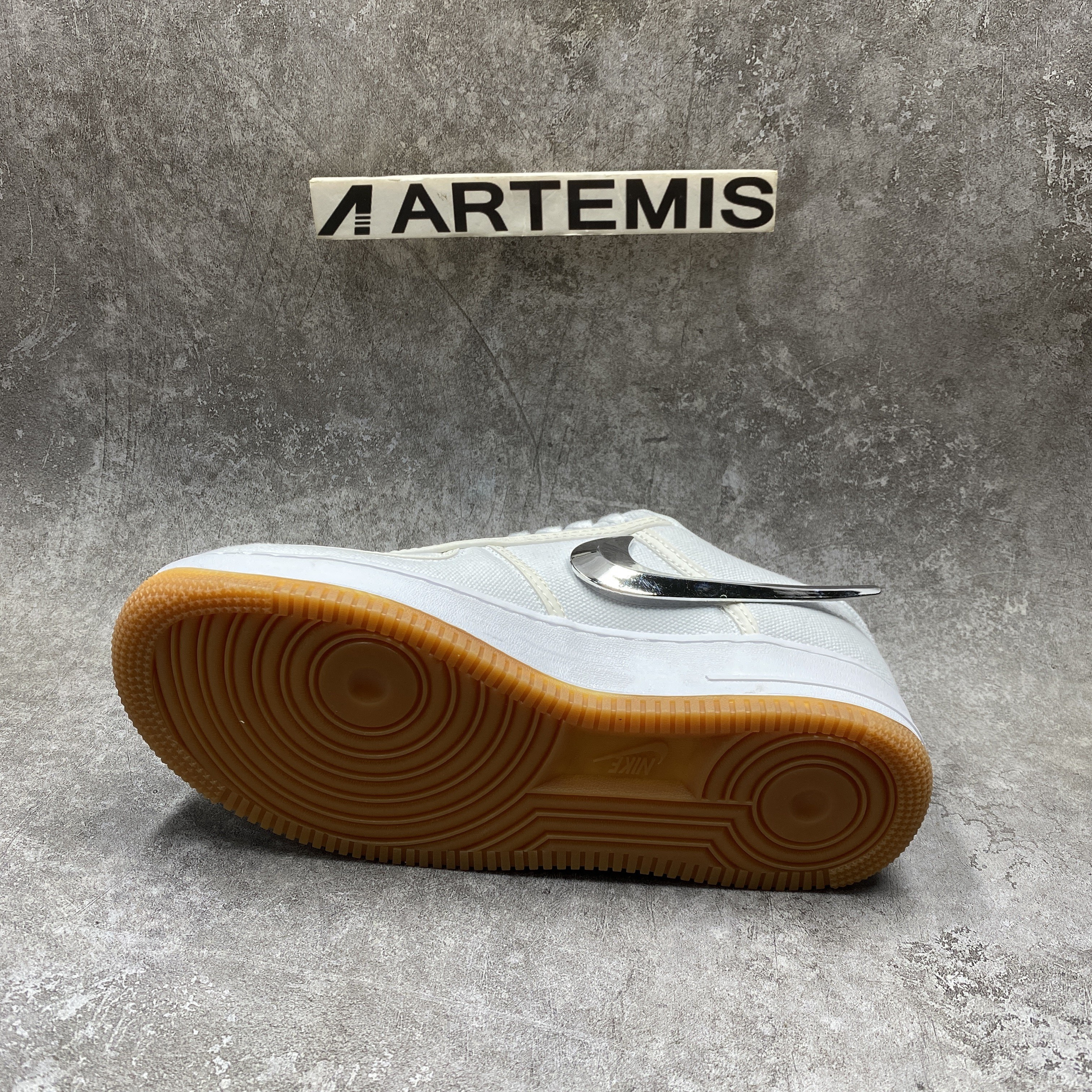 Air Force 1 Low Travis Scott (AF100)