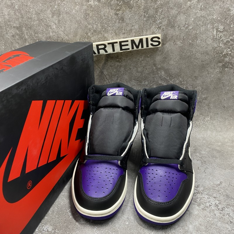 Air Jordan 1 Retro High Court Purple