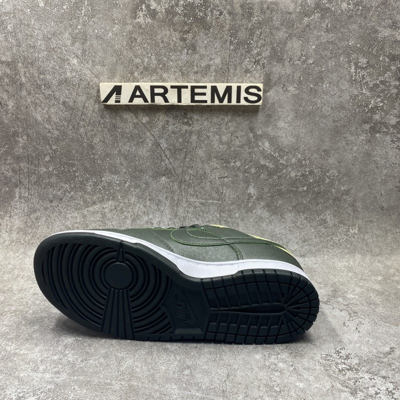 Nike Dunk Low Avocado