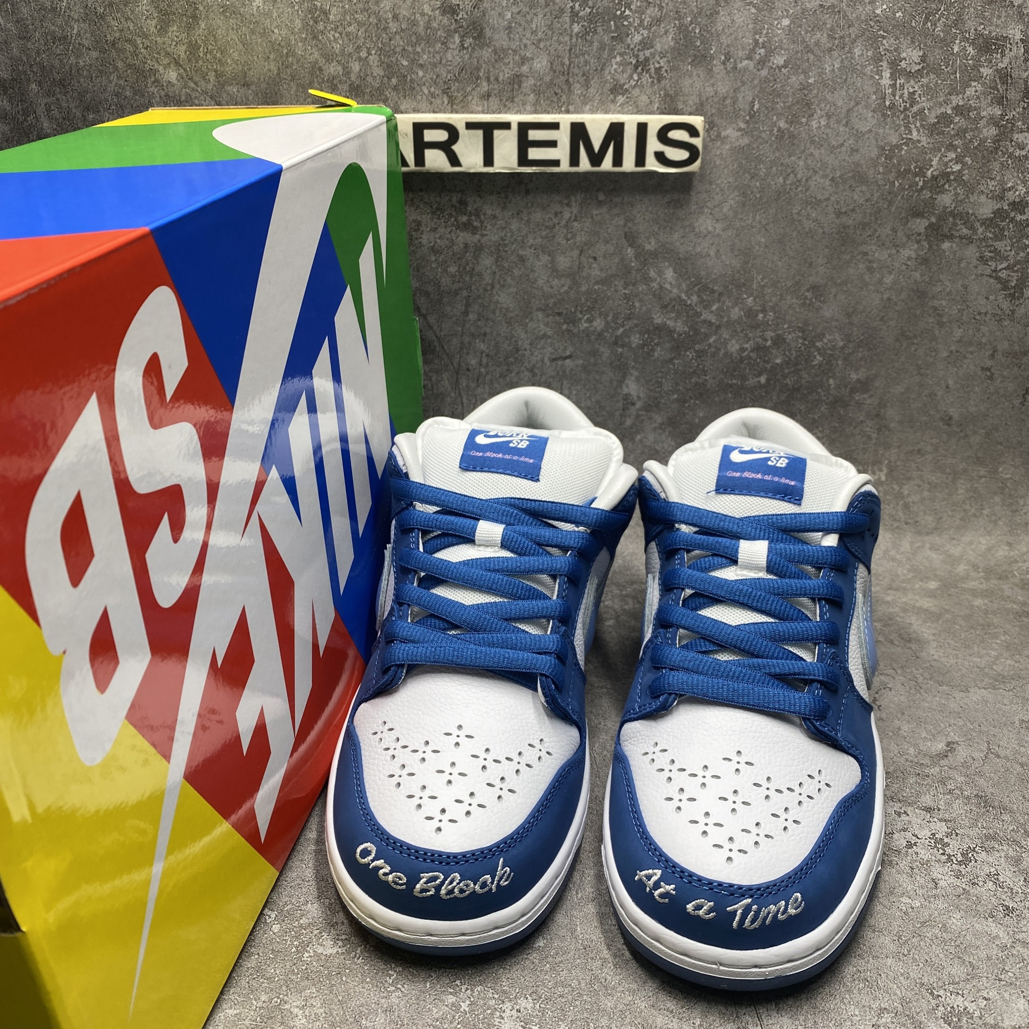 Nike SB Dunk Low Born x Raised One Block At A Time