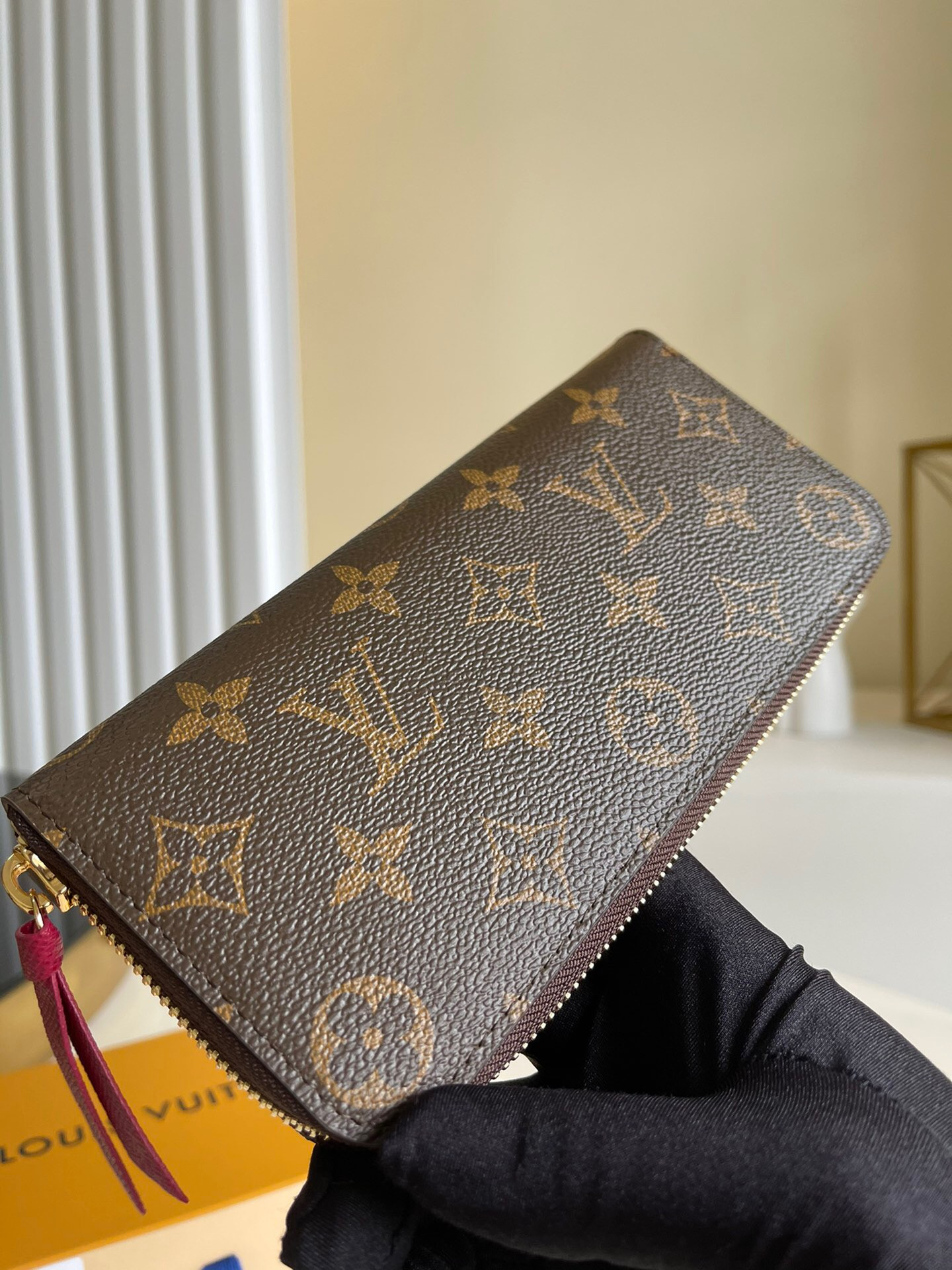 CLÉMENCE WALLET M60742