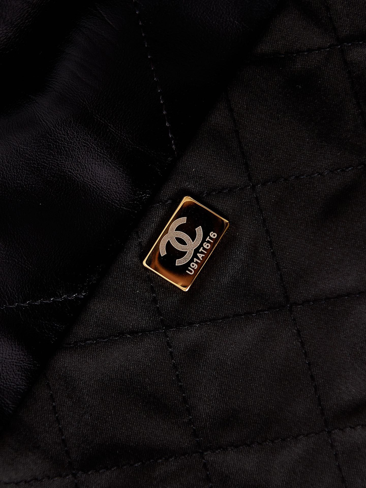 Ch*el 22 small handbag shiny calfskin & gold metal black 13.7×14.4×2.7 in