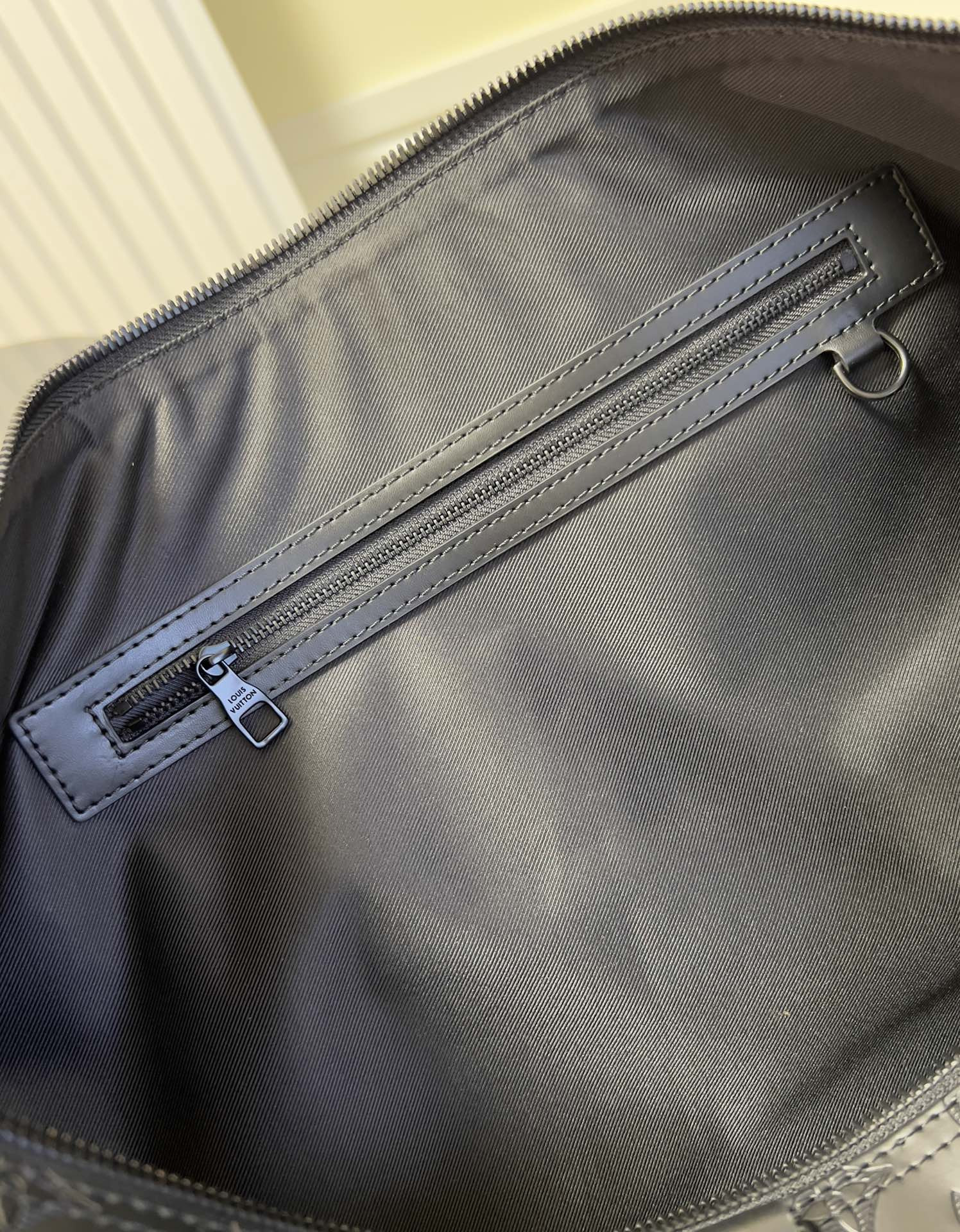 l0*is V*t0n keepall bandoulière 50 m44810