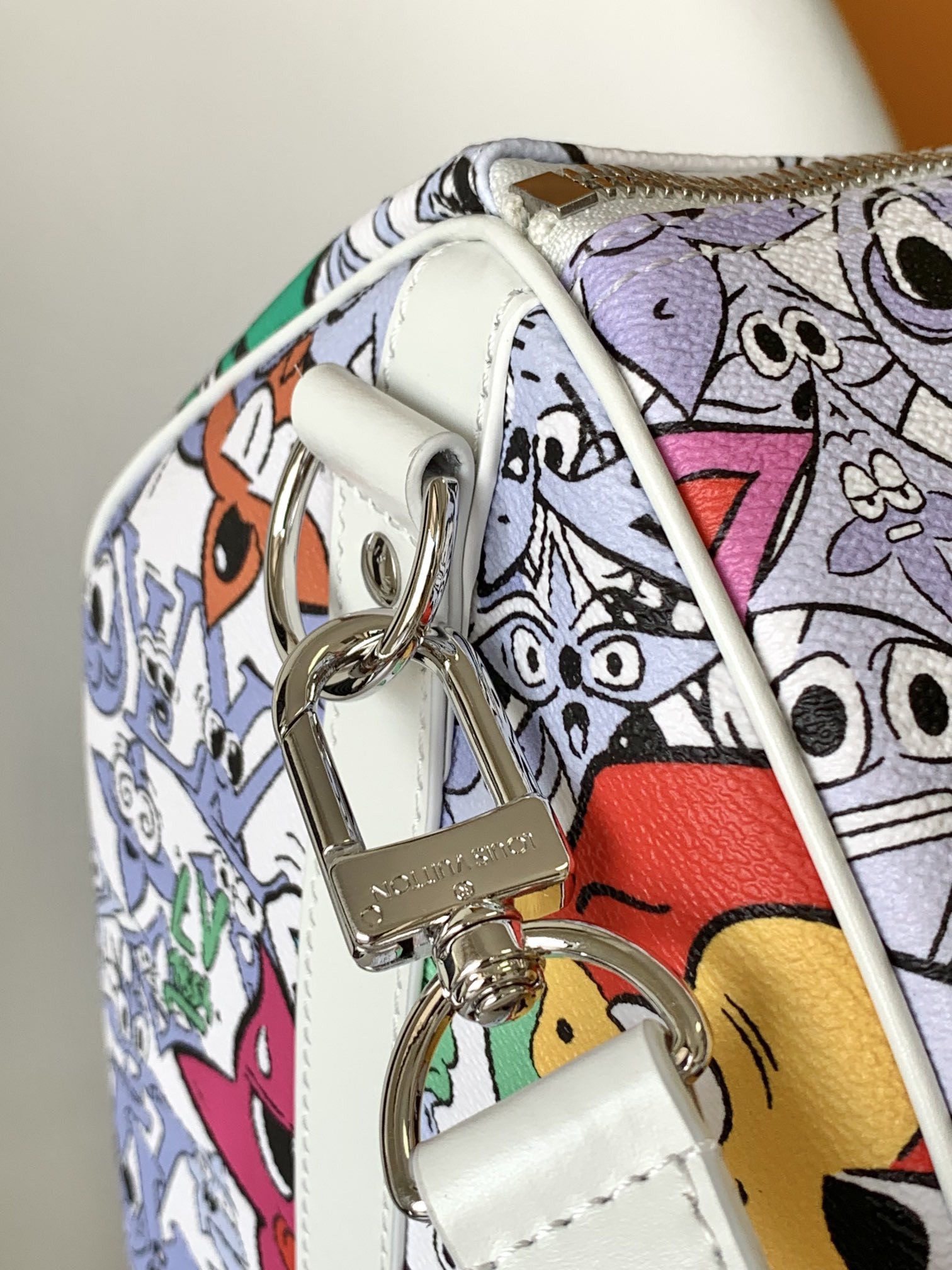 l0*is V*t0n keepall bandoulière 50 m21863