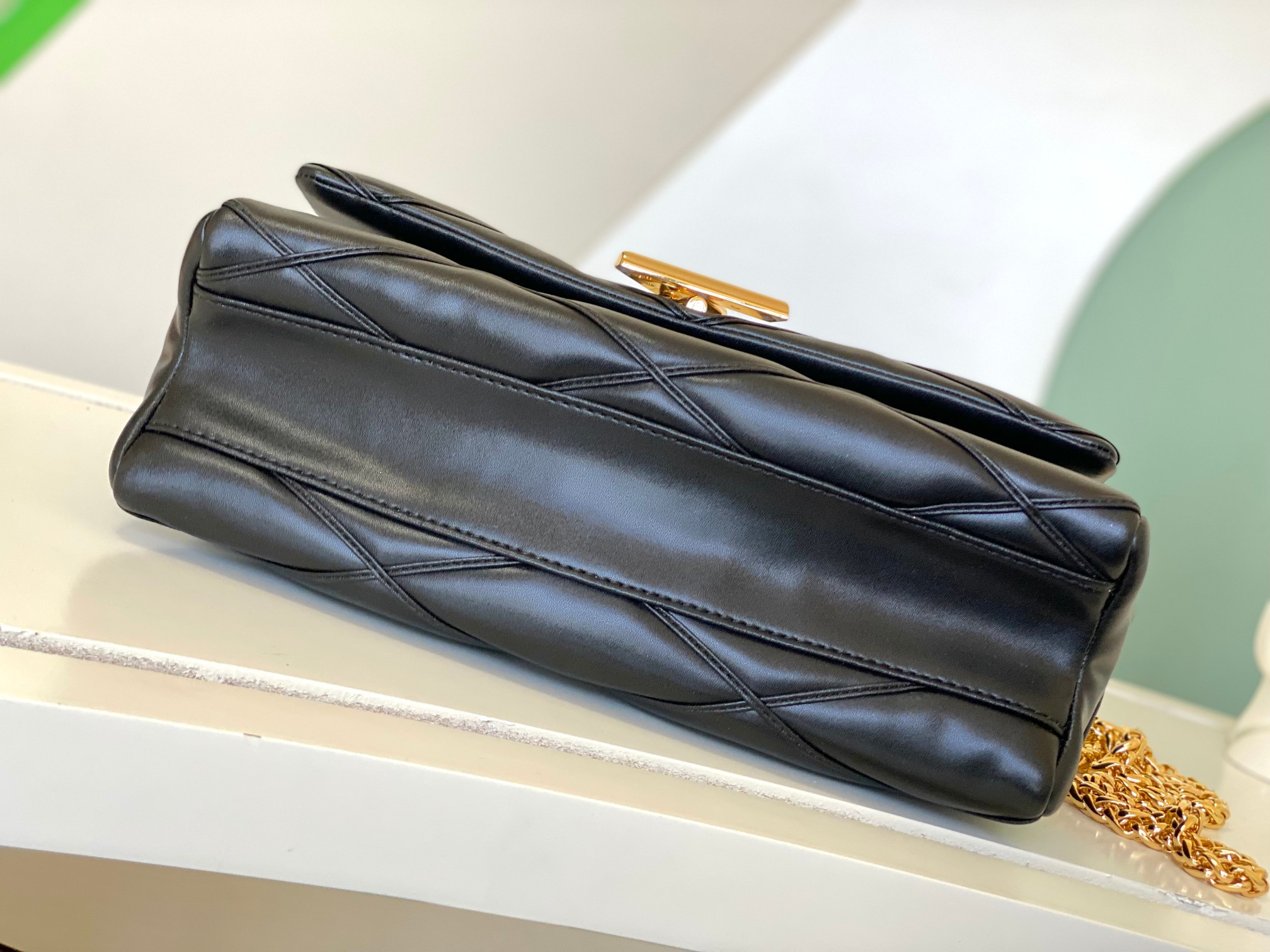 l0*is V*t0n m23689 go-14 gm 12.2 x 7.7 x 4.3 inches