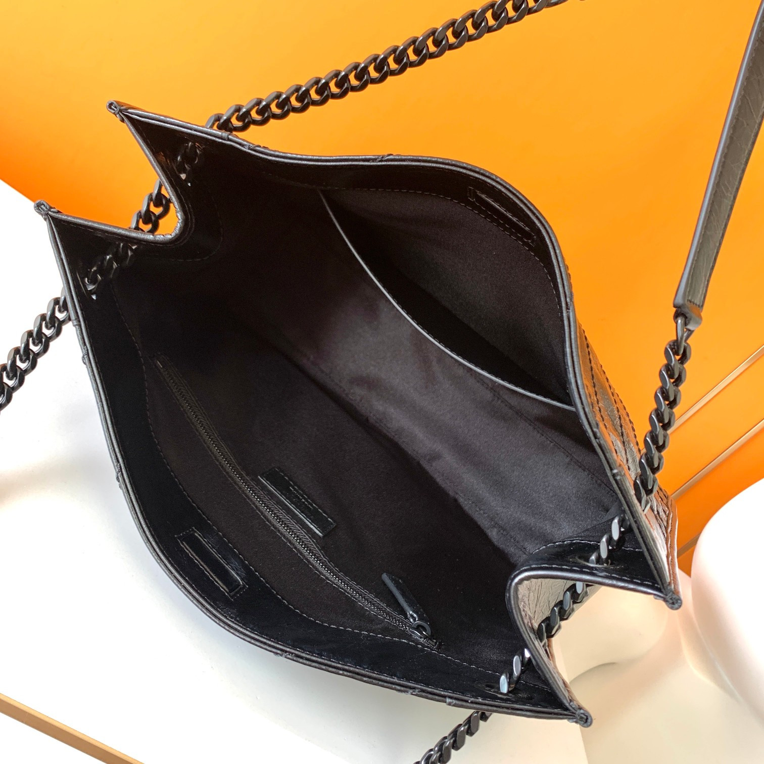 Y*L niki shopping in vintage leather 12.9 x 10.6 x 4.5 inches