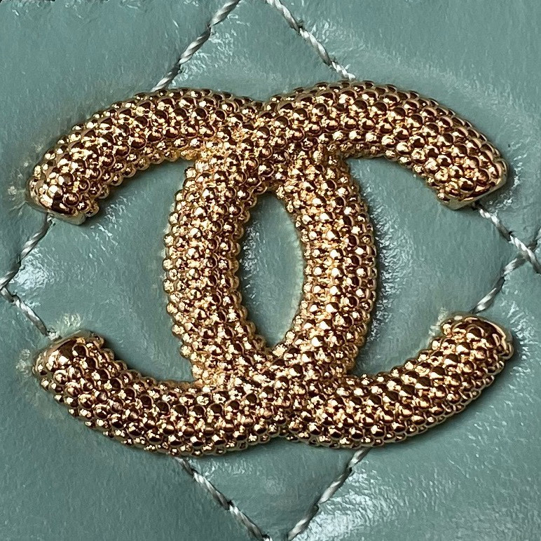 Ch*el 24p chain leather square box shoulder bag blue 16x10x8cm