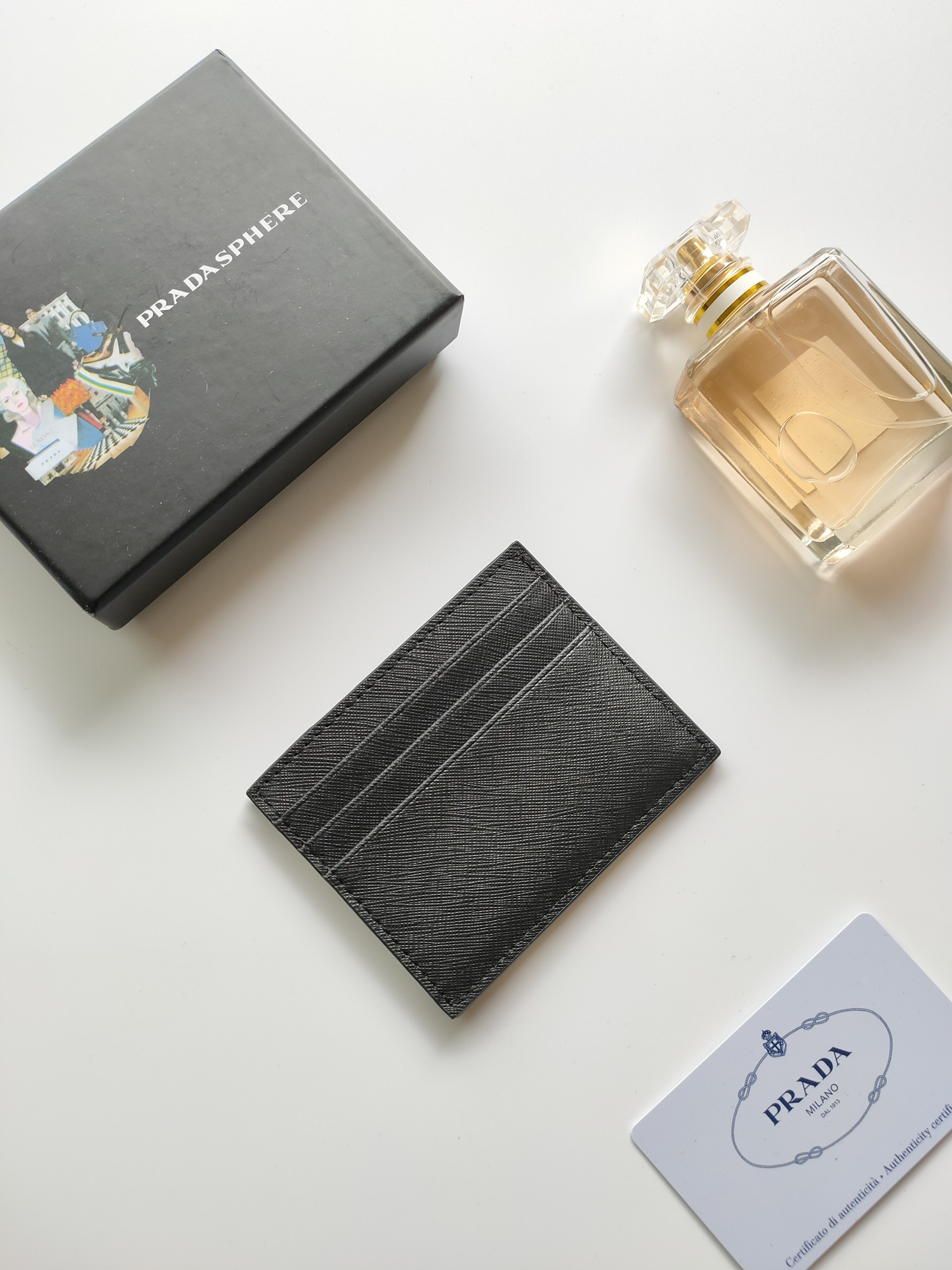 Pra*a card holder 8-10cm