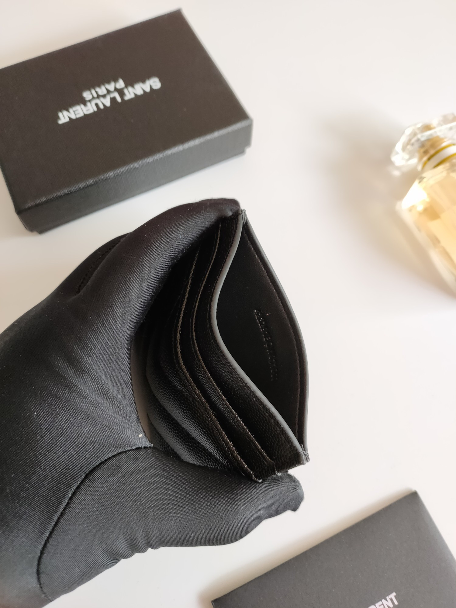 Y*L card holder 10.5×7.5×0.5cm