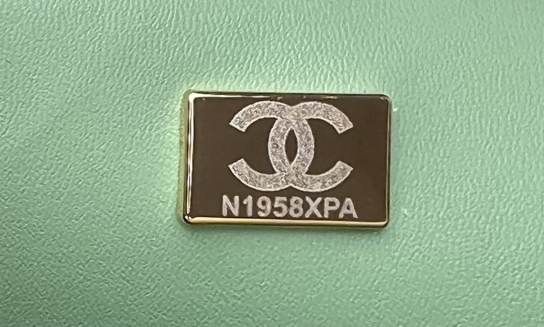 Ch*el mini classic 11.12 handbag tweed & gold-tone metal 4.7 × 7.8 × 2.3 in