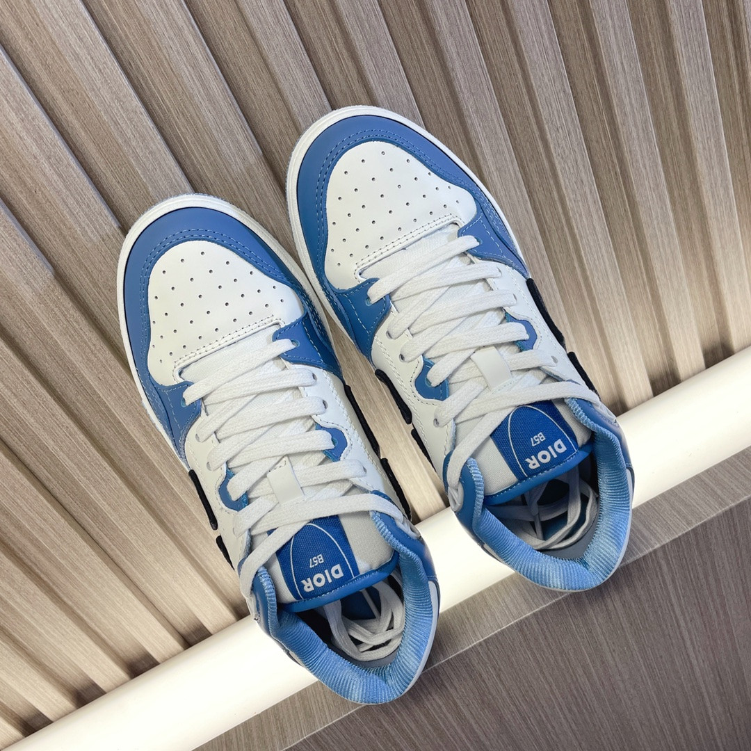 ua D*or b57 low-top sneaker light blue and white