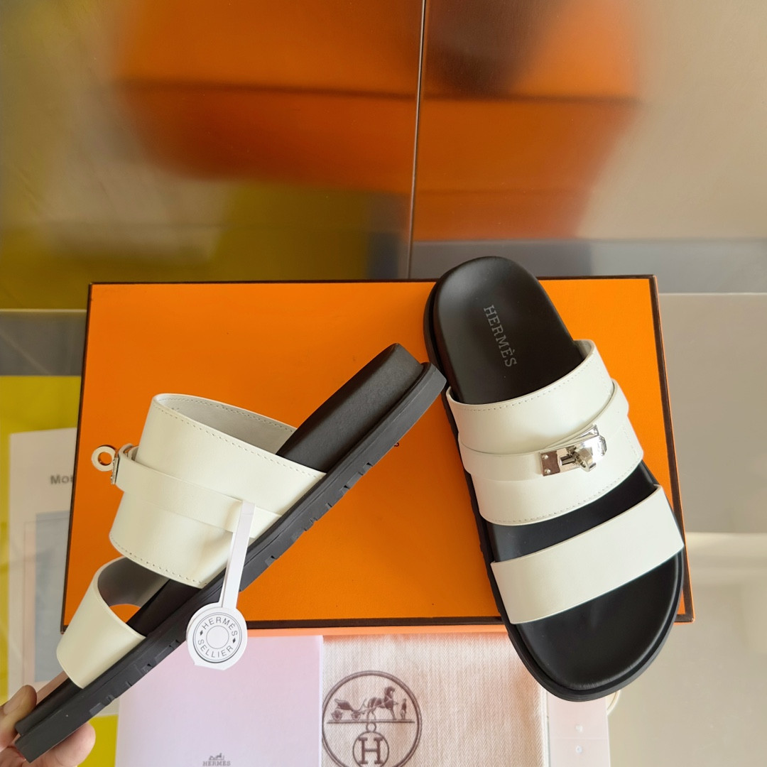 UA Hermès Jackson sandal