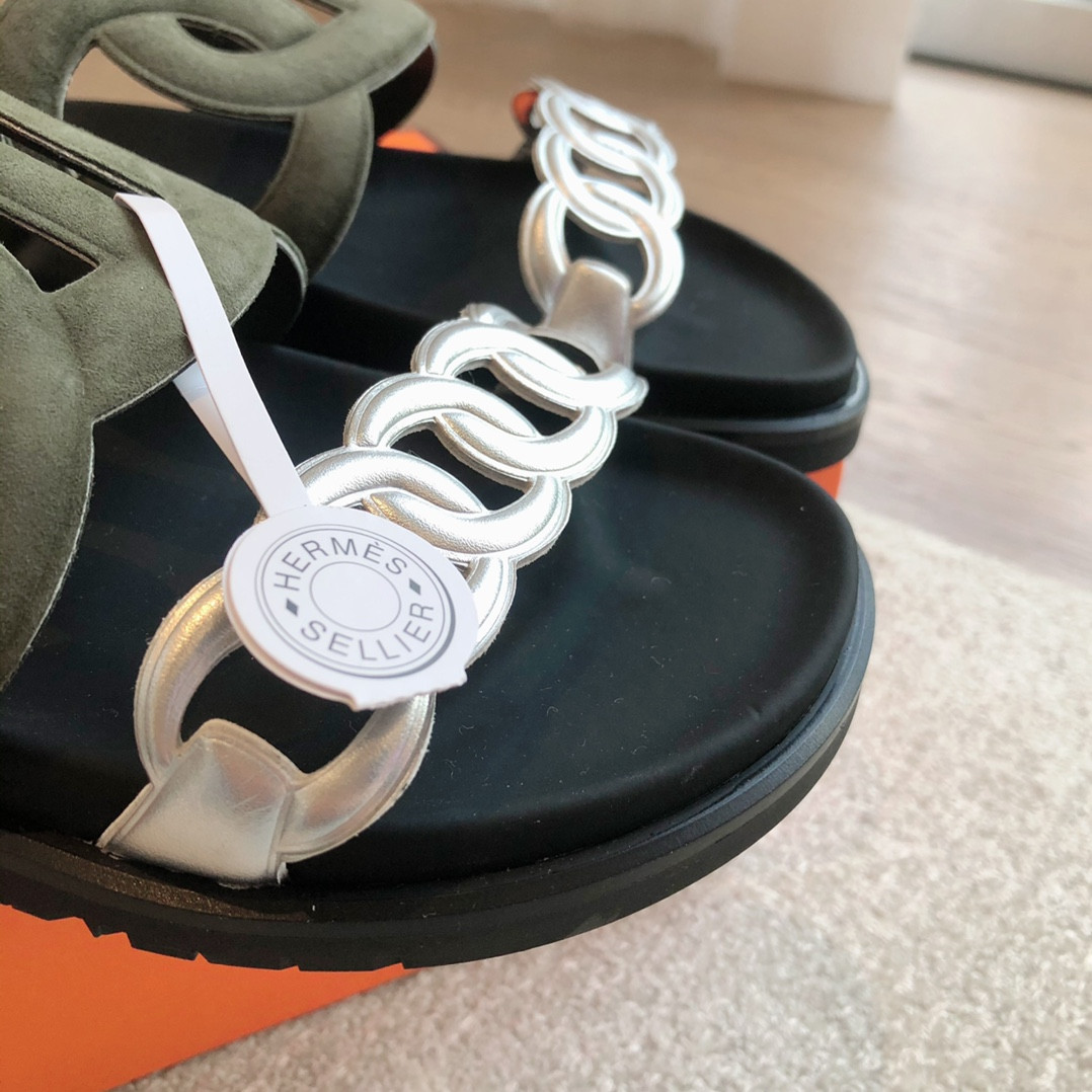 UA Hermès Extra sandal