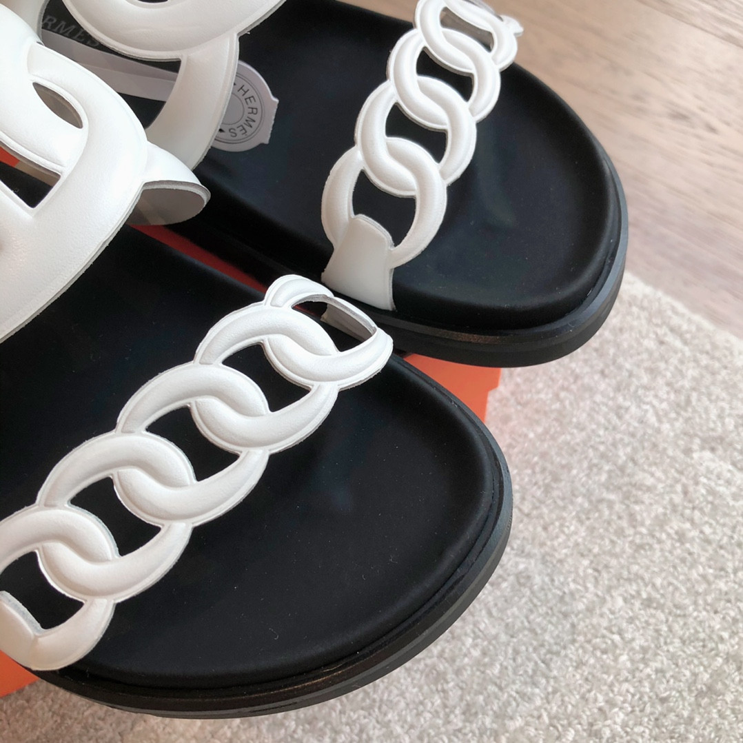 UA Hermès Extra sandal