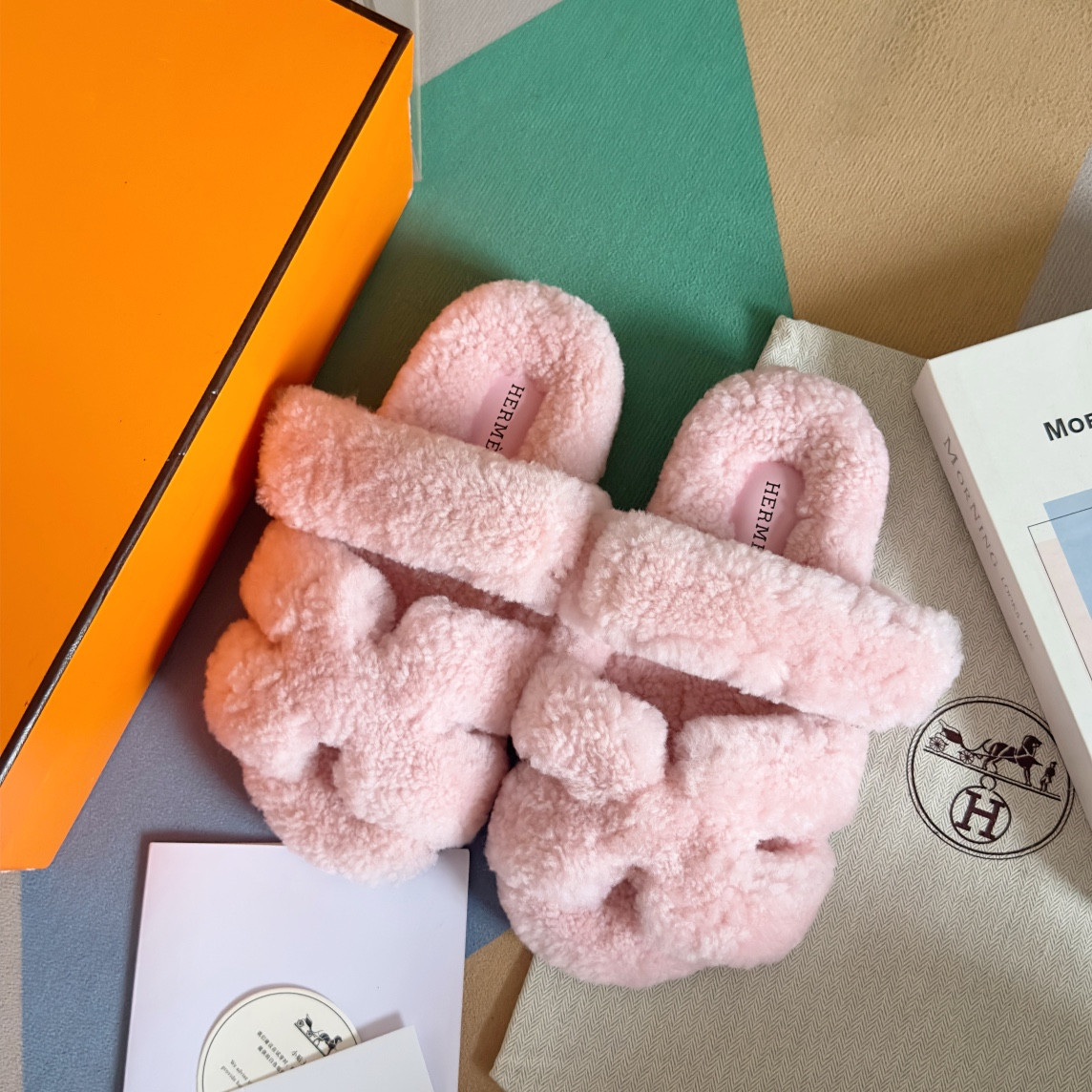 UA Hermès Chypre sandal