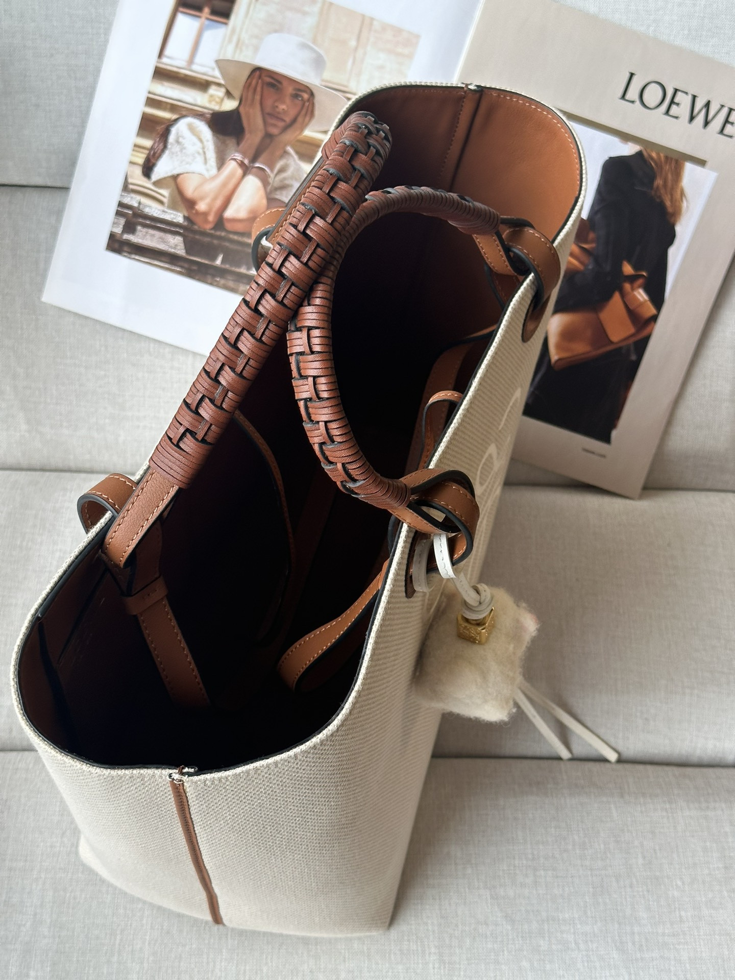 L0ew* anagram tote 32x18x12cm