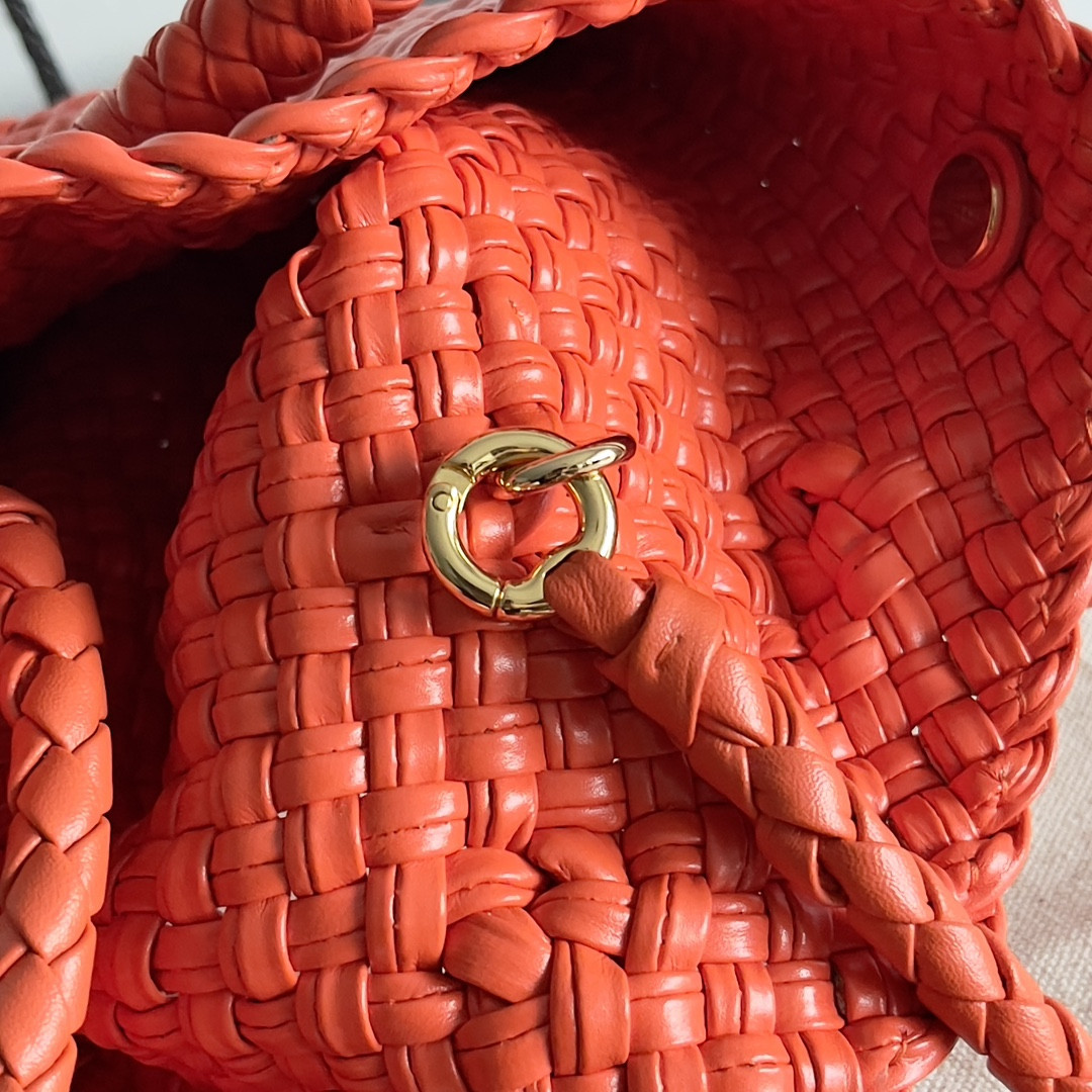 bo*te*ga Ve*ne*ta small tosca 16.5x20x7cm