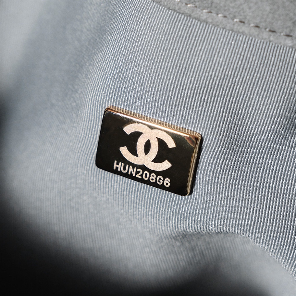 Ch*el 25c bucket bag 26x30x14cm