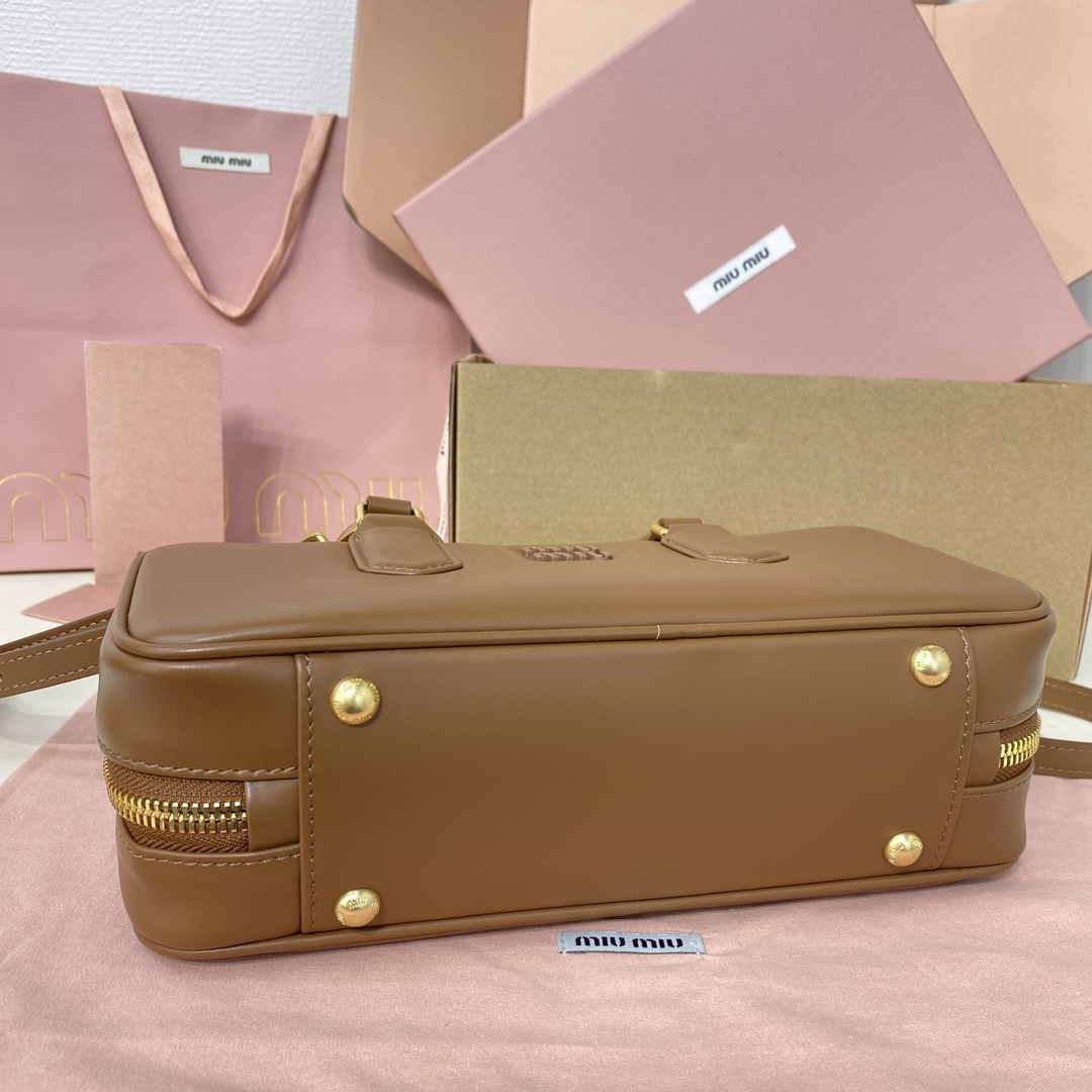 Miu Miu Arcadie leather bag  12x27x9cm