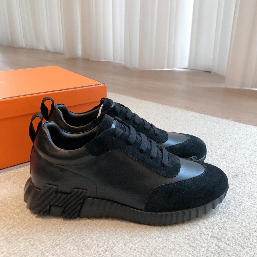 UA Hermès Bouncing Sneaker