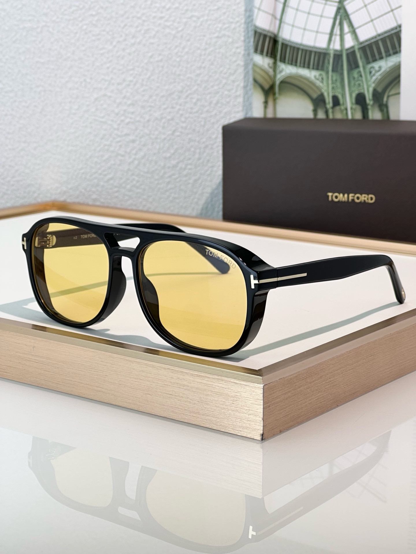 Tom Ford Glasses Resco 1022 58-12-140