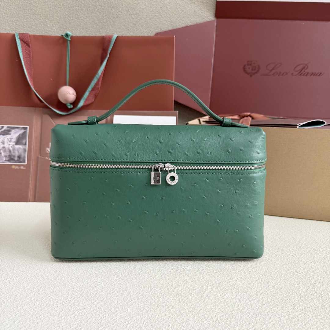 L**o p*ana extra pocket l27 ostrich-grained leather 16x27x10cm